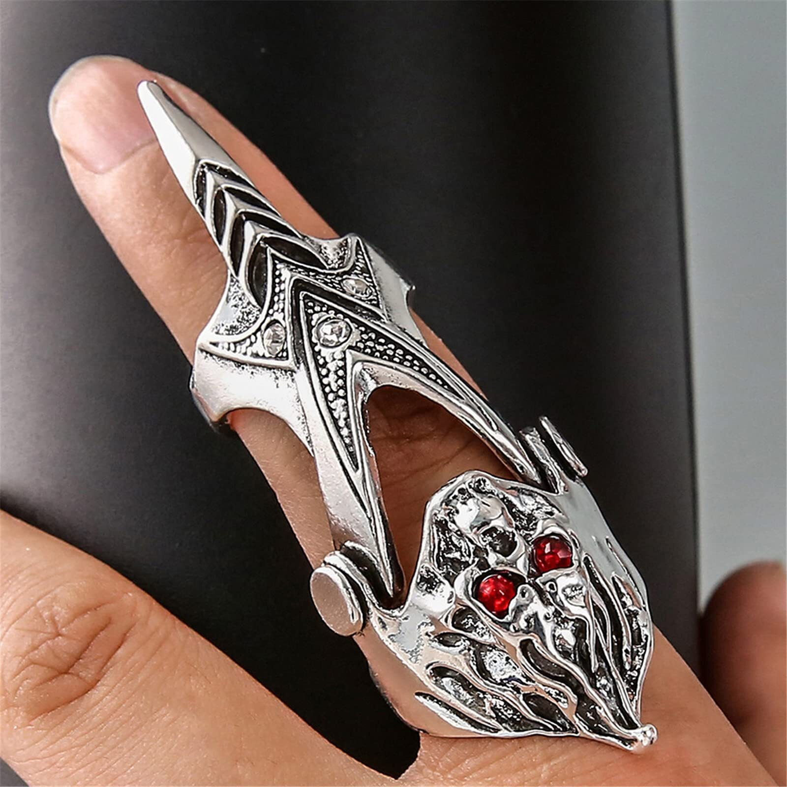 THE MEN THING REDEYEKULL - Red Eye Skull Adjustable Knuckle Joint Full Finger Ring for Men & Boys
