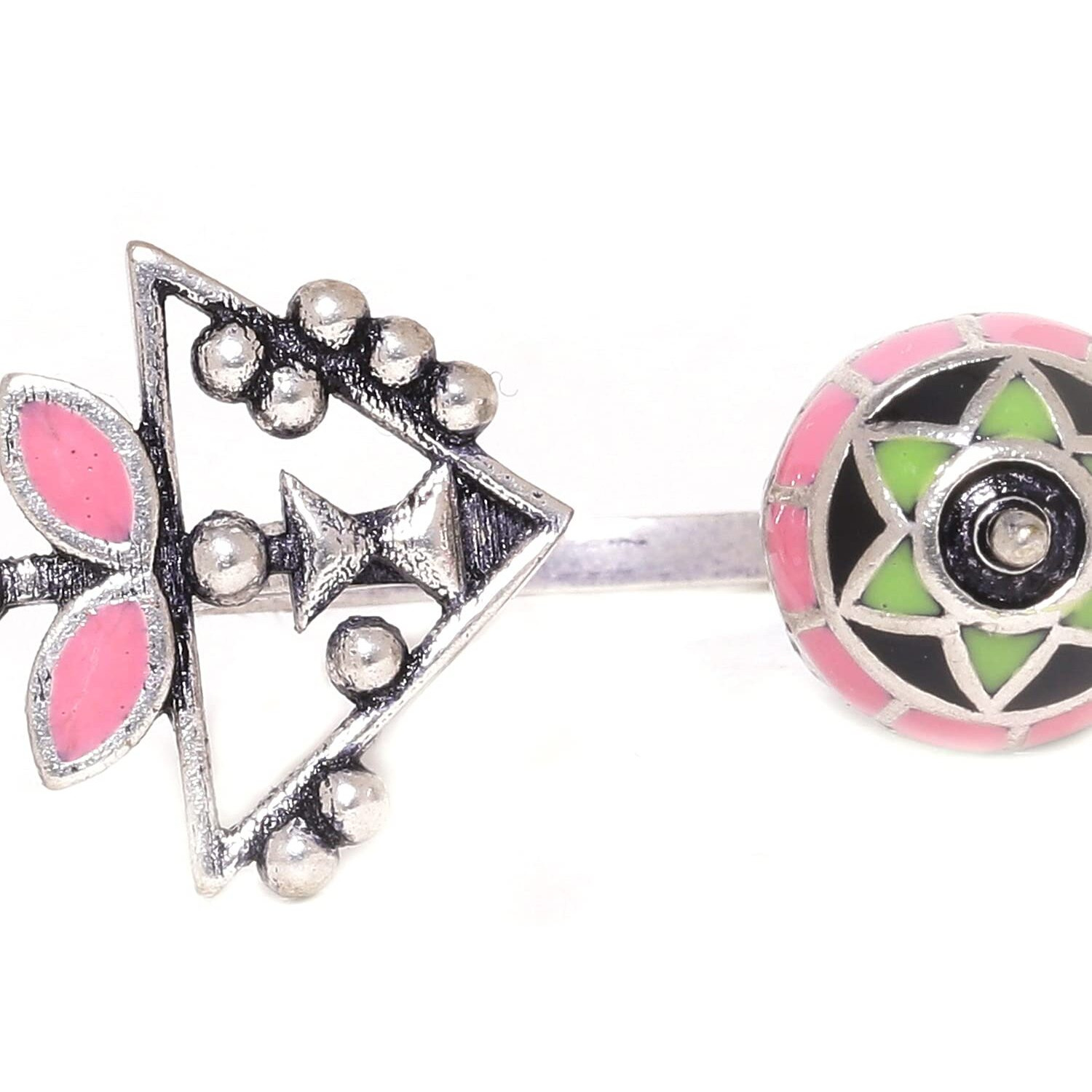 VOYLLA Adorned Spin Floral Motifs Ring for Women and Girls