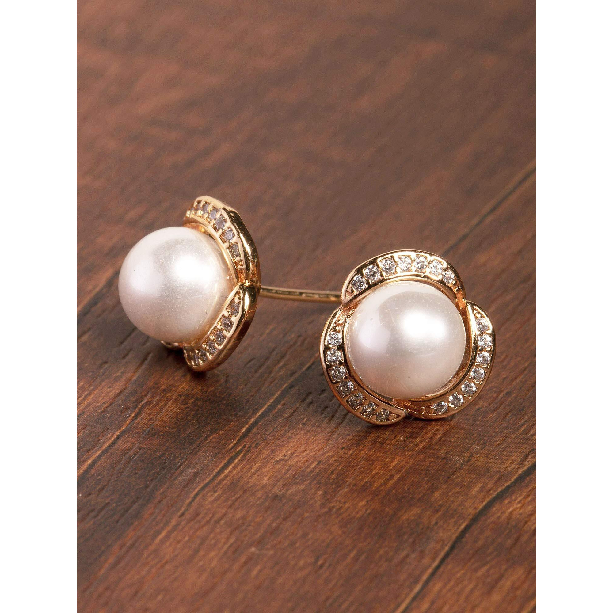 Zaveri Pearls Splendid Gold Tone Shimmering Cubic Zirconia & Pearl Stud Earring For Women-ZPFK9471