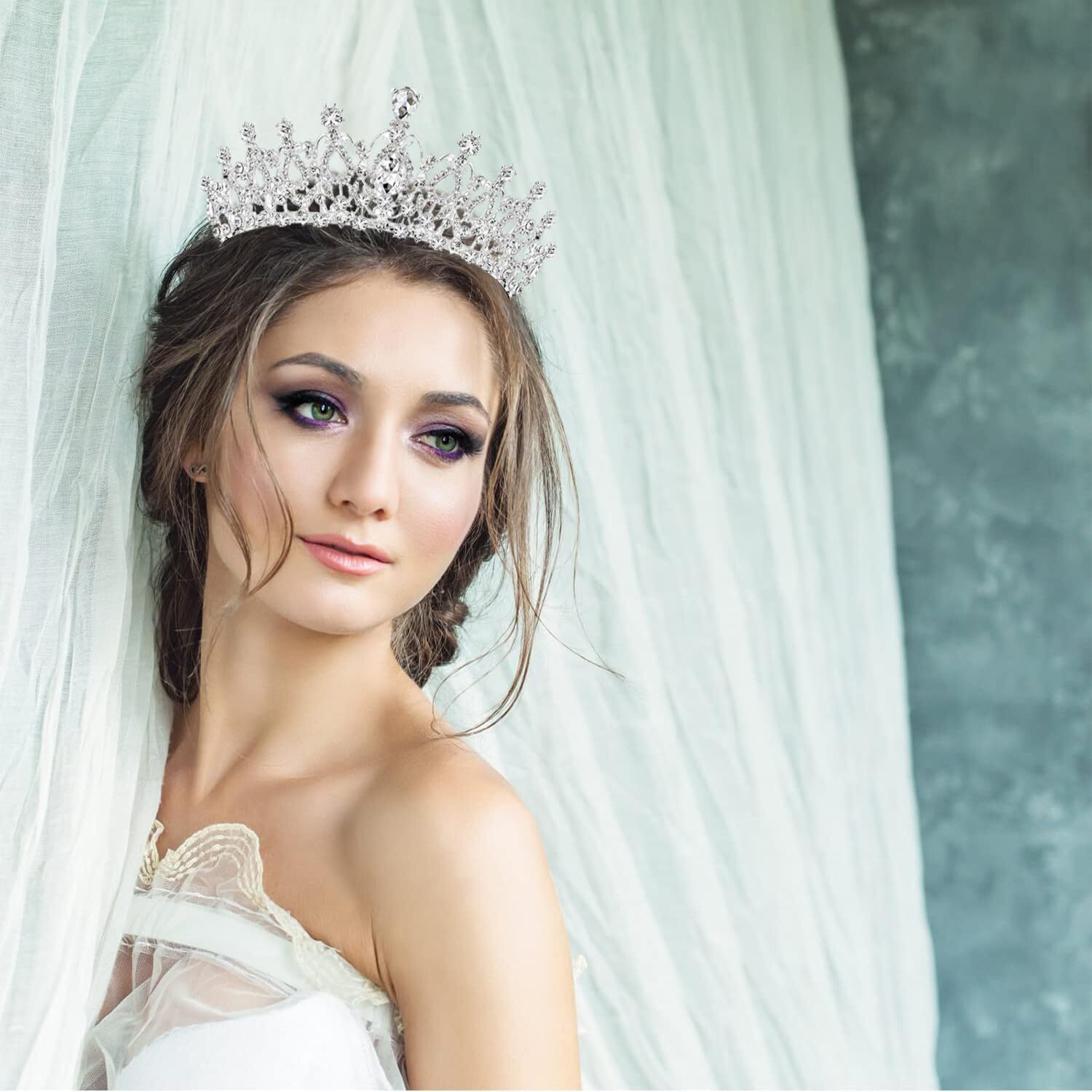 Shining Diva Fashion Crystal Tiara and Crown for Women Stylish Headband Crowns with Comb Tiaras for Girls Kids Queen Princess Wedding Bridal Birthday Gift Hair Accessories (Silver) (rr15862hb)
