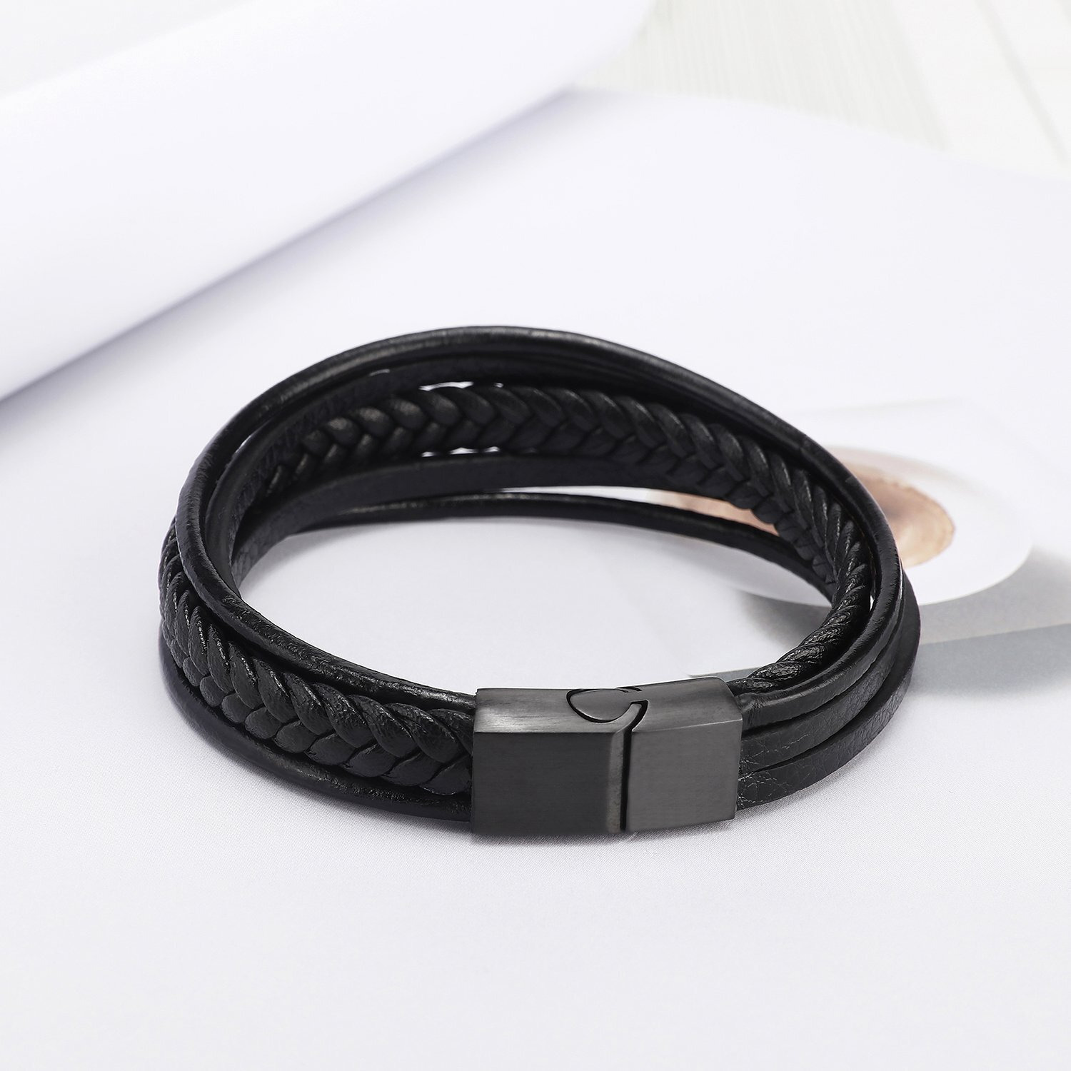 Zibuyu Hand Bracelet for Men Women Stylish Skin Friendly Braided Multi-Layer Wrap Magnetic Clasp Hoop Bracelet with Alloy Clasp Fashion PU Leather for Boys Girls (Black)