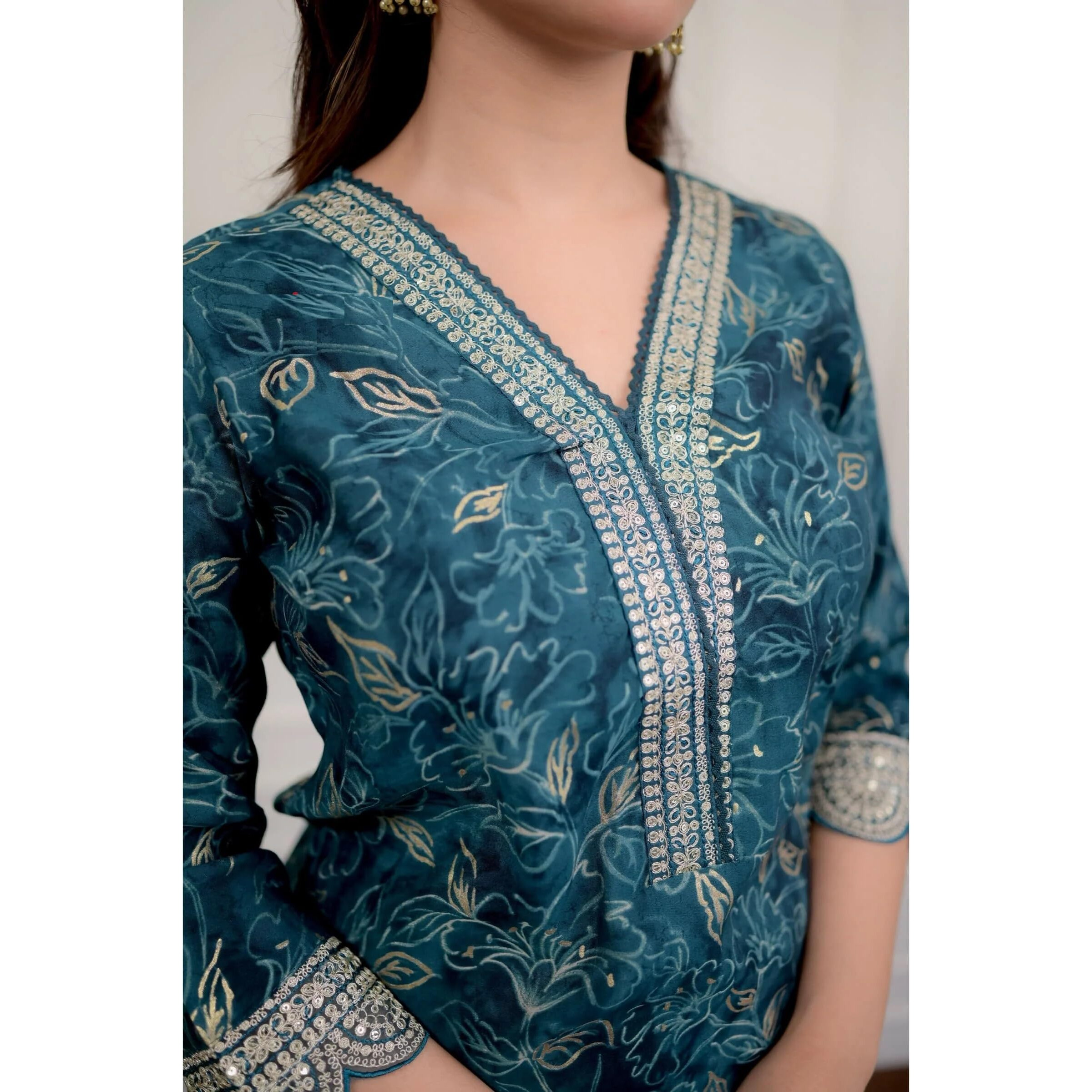 Nermosa Women Printed V-Neck Kurta with Pant Set with Dupatta | Embroidery Suit |