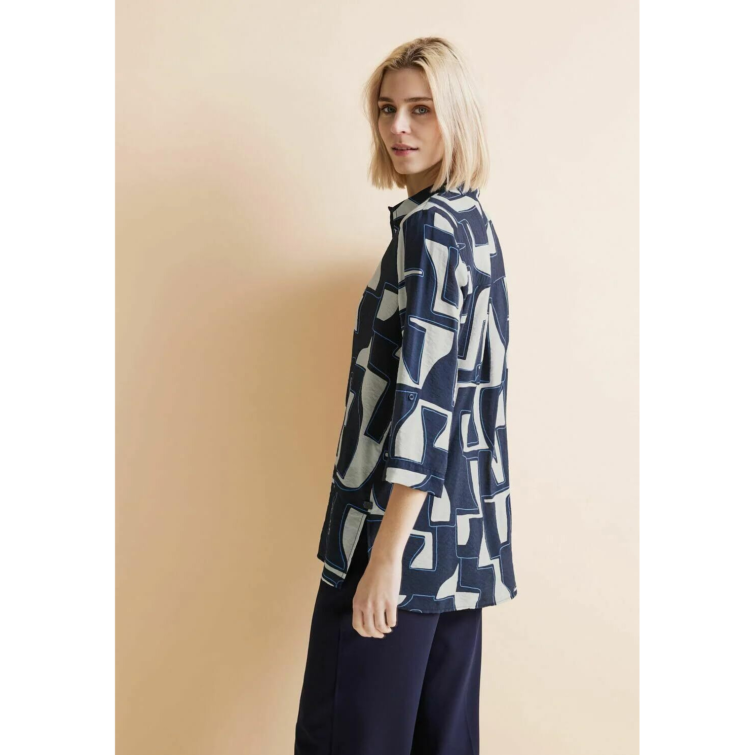 Leriya Fashion Oversized Shirt for Women | Shirt for Women Stylish Western | Long Shirt for Women. (XX-Large, Blue)
