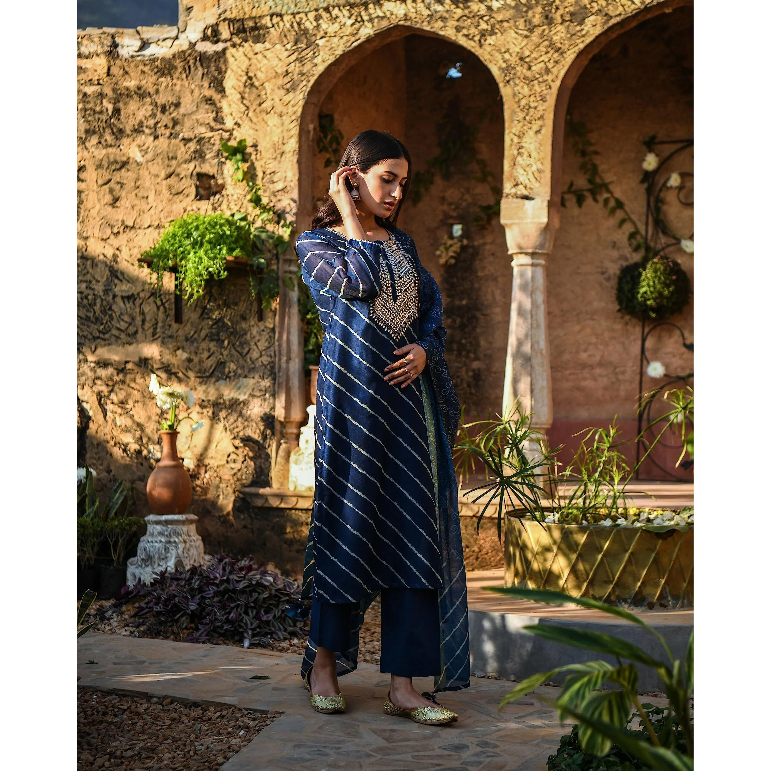 GoSriKi Women's Cotton Blend Straight Printed Kurta with Pant & Dupatta (Doremi Navy-GS_3XL_Navy Blue_XXX-Large)