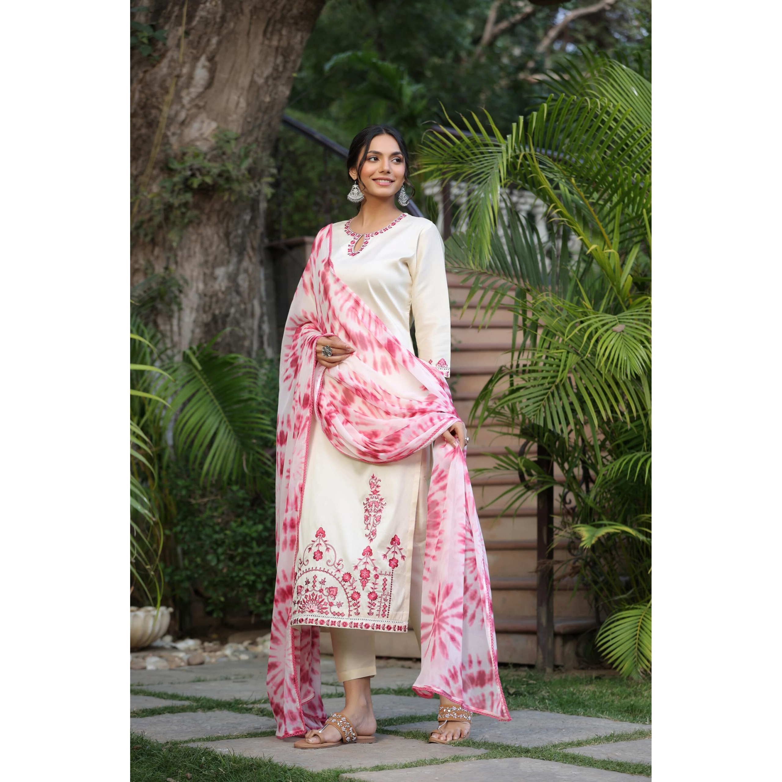 GoSriKi Women's Cotton Blend Straight Embroidered Kurta with Pant & Dupatta (BHAVI Cream-GS_XXL_Cream_XX-Large)