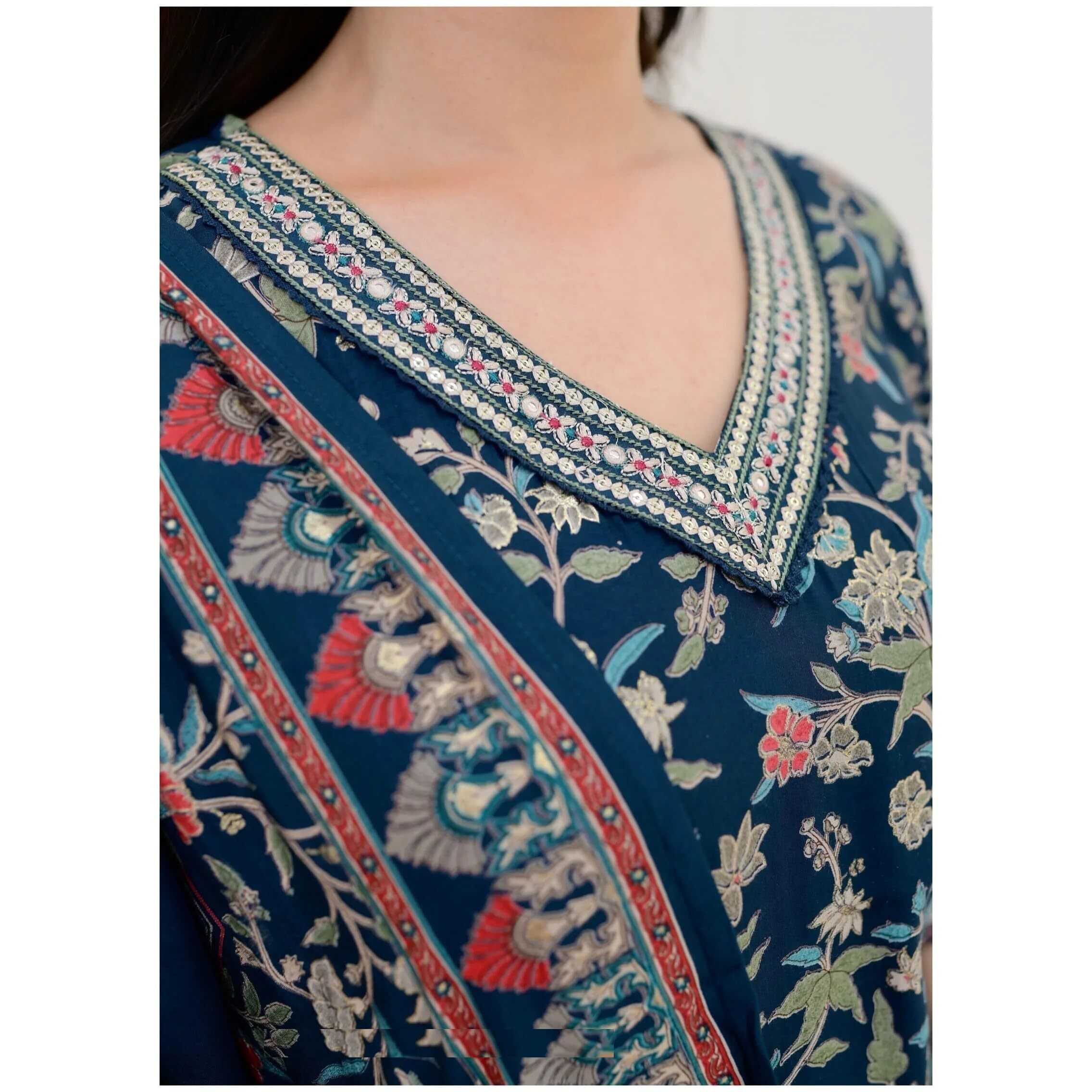 KLOSIA Women Printed Kurta and Pant Set with Dupatta (Medium) Blue