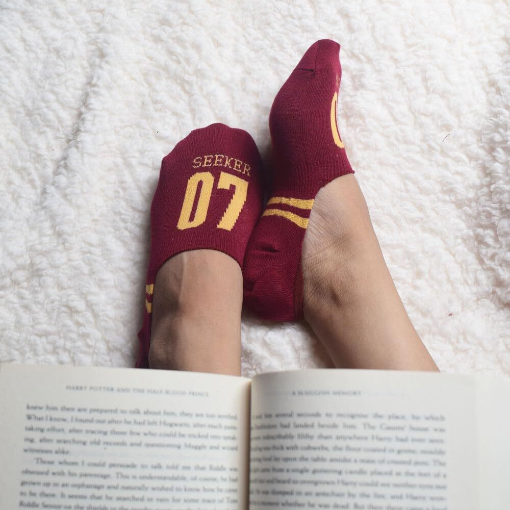 BALENZIA x Harry Potter Potter 07, Lightning Bolt & Glasses, Platform 9 3-4 No Show Socks for Women | Made with Cotton and Spandex (Pack of 3)- Yellow & Maroon