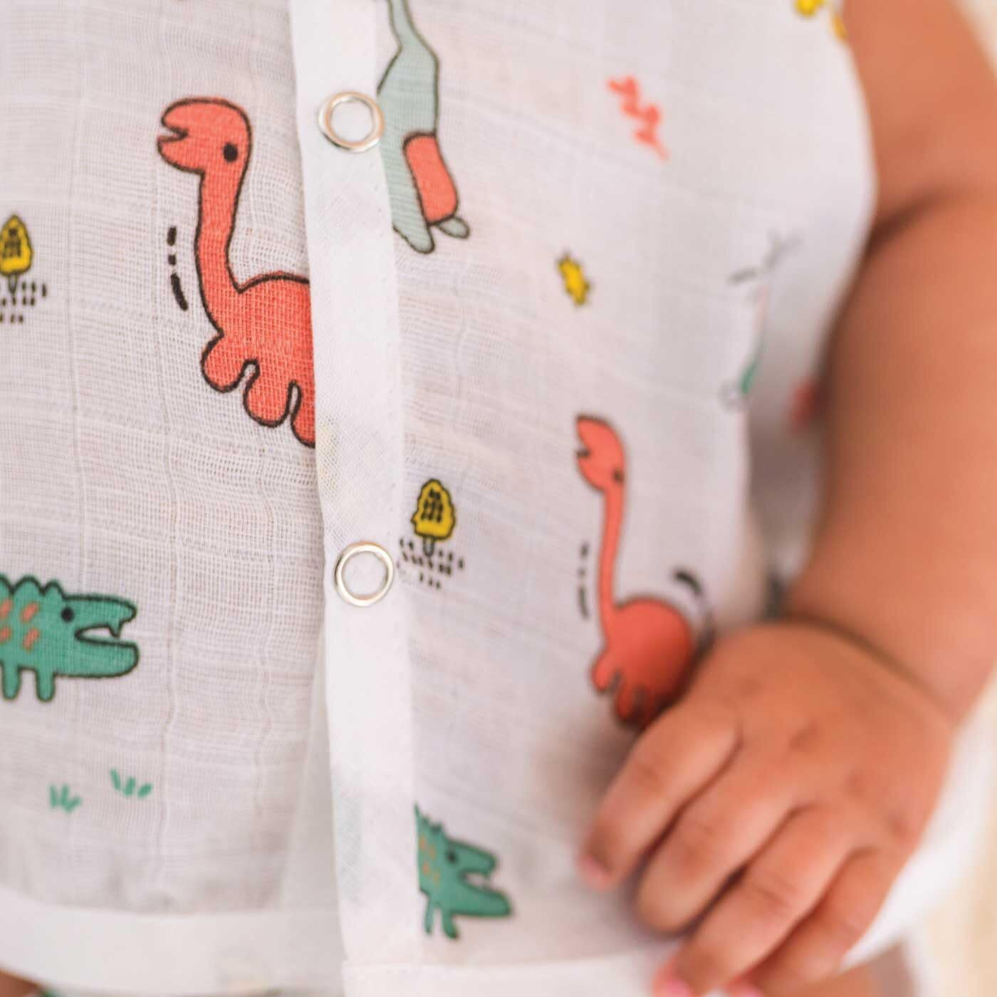 A toddler thing - Organic Cotton Muslin Button Jabla | White Jhabla | Assorted Pack of 5 | Size - 3-6 Months | for Boys & Girls Summer Wear Jabala | Sleeveless Regular Fit Vest | Baby Products
