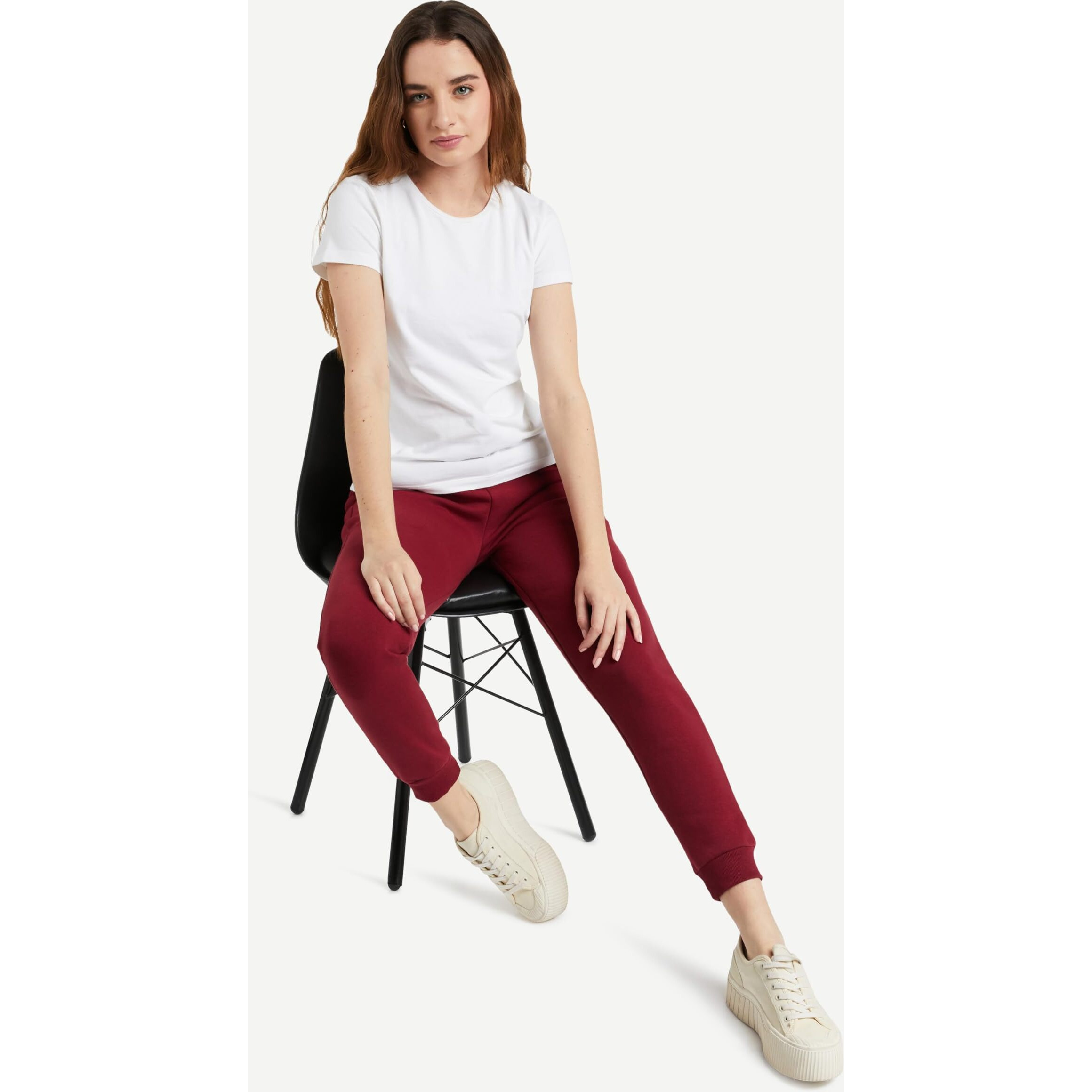 Amazon Brand - Symbol Women's Regular Fit Winter Track Pants (SYWHJOG320_Maroon_M)