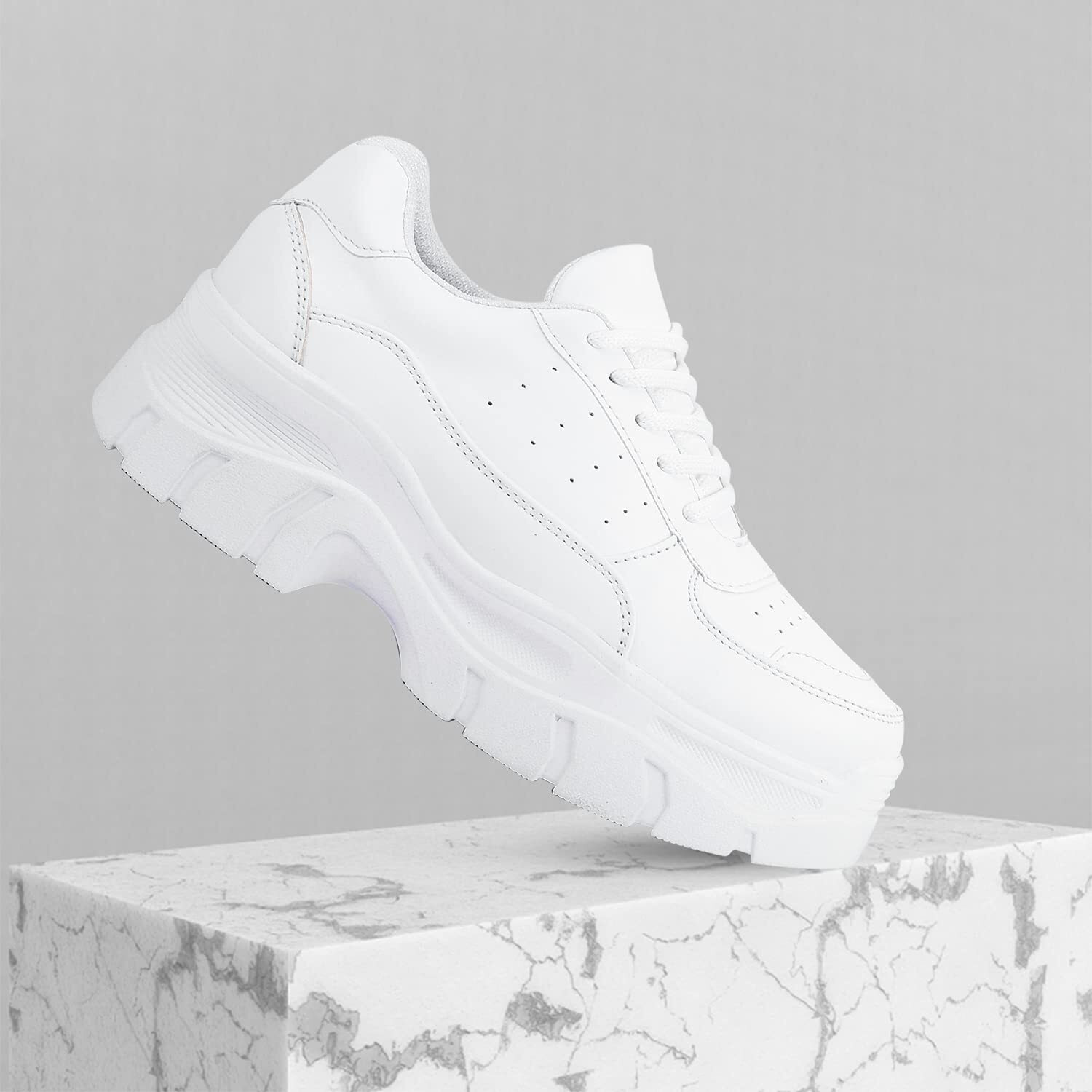 Vendoz Women Casual Shoes Sneakers Stylish - 40 EU White