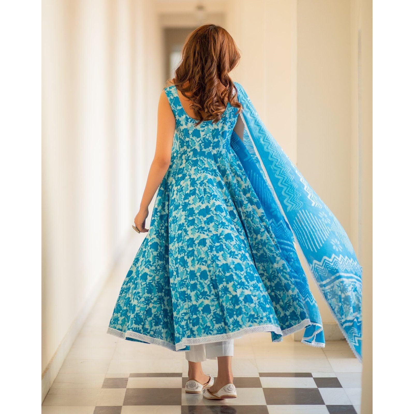 GoSriKi Women's Cotton Blend Floral Regular Kurta with Pant & Dupatta (Kalishta Sky Blue-GS L)