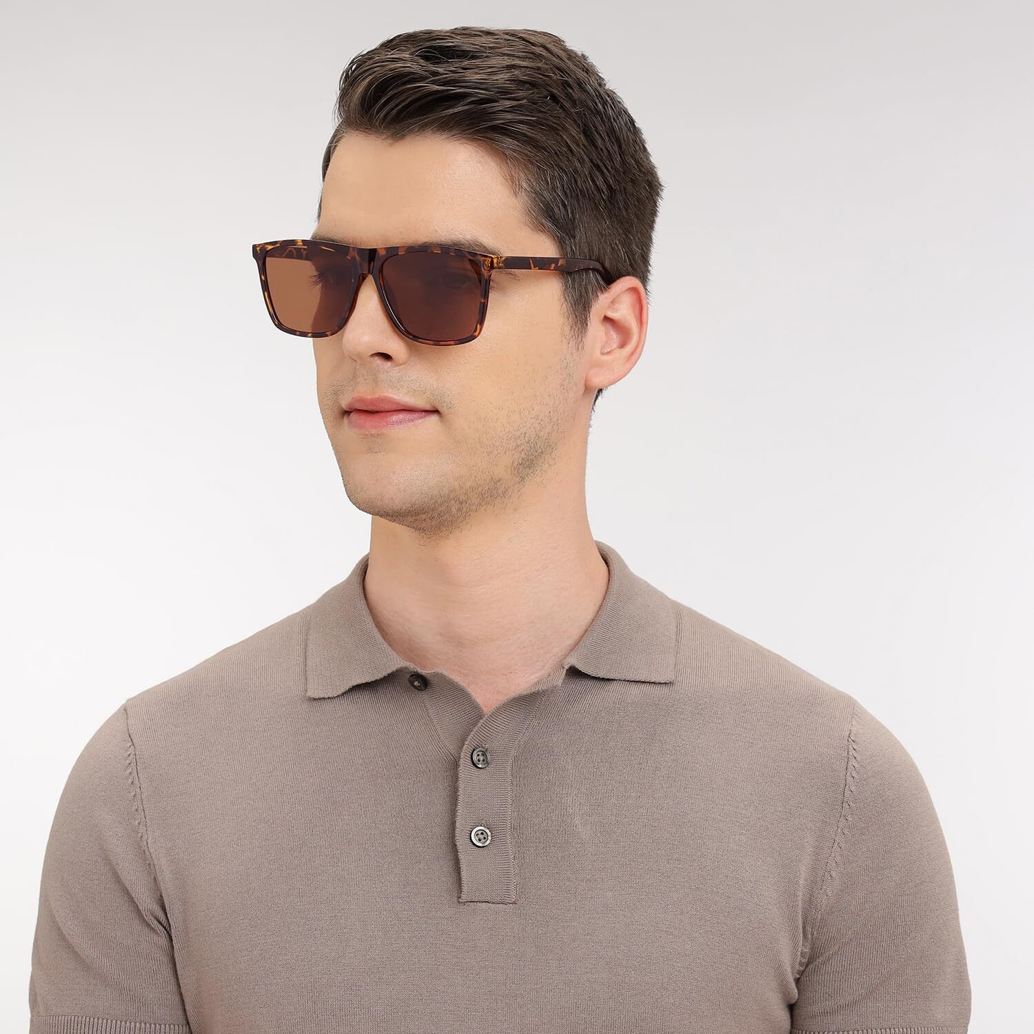 VINCENT CHASE EYEWEAR Unisex Square Polarization Sunglasses (Brown_L)