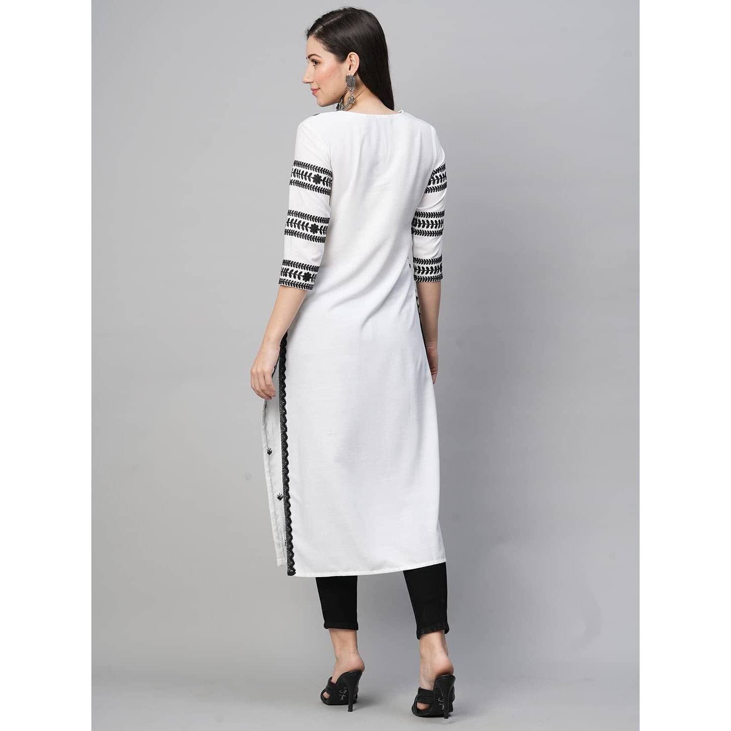 GoSriKi Women's Cotton Blend Embroidered Straight Kurta (Stho-White-Nw2-GS_3XL_White_XXX-Large)