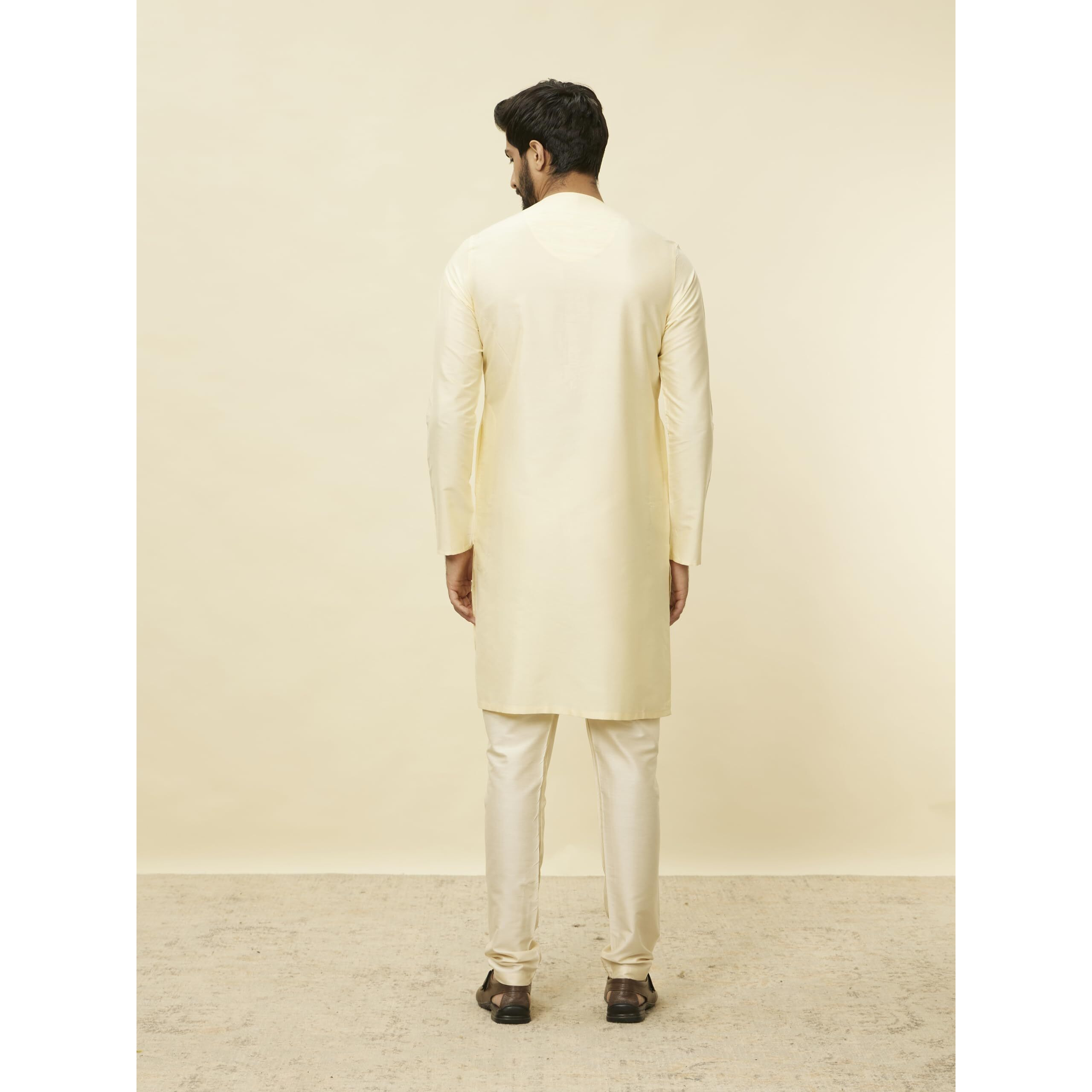 Manyavar Men's Cotton Kurta (MK50102-303-M_Cream_38)