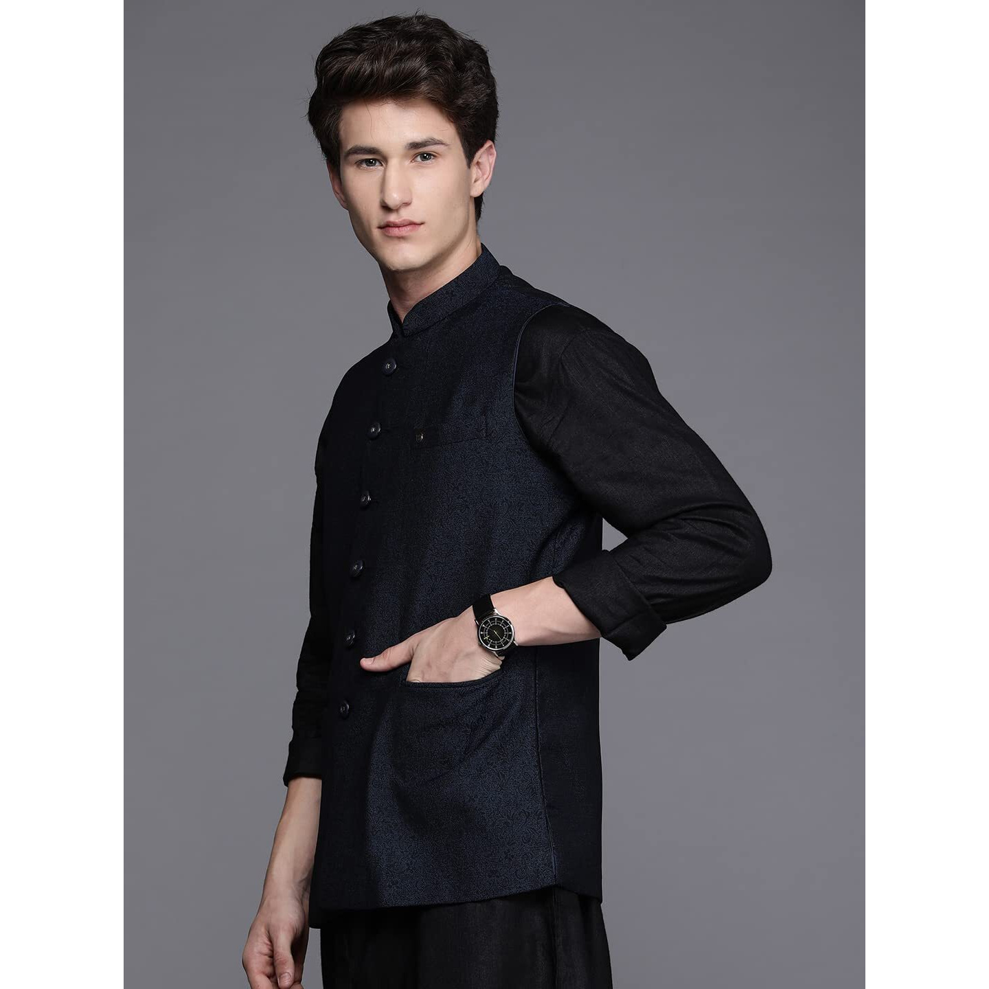 Manyavar Mens Jacket, Nehru Jacket for Men, Ethnic Jacket for Festival, Wedding, Party, Sleevless Jacket Blended Rayon (Blue, L)