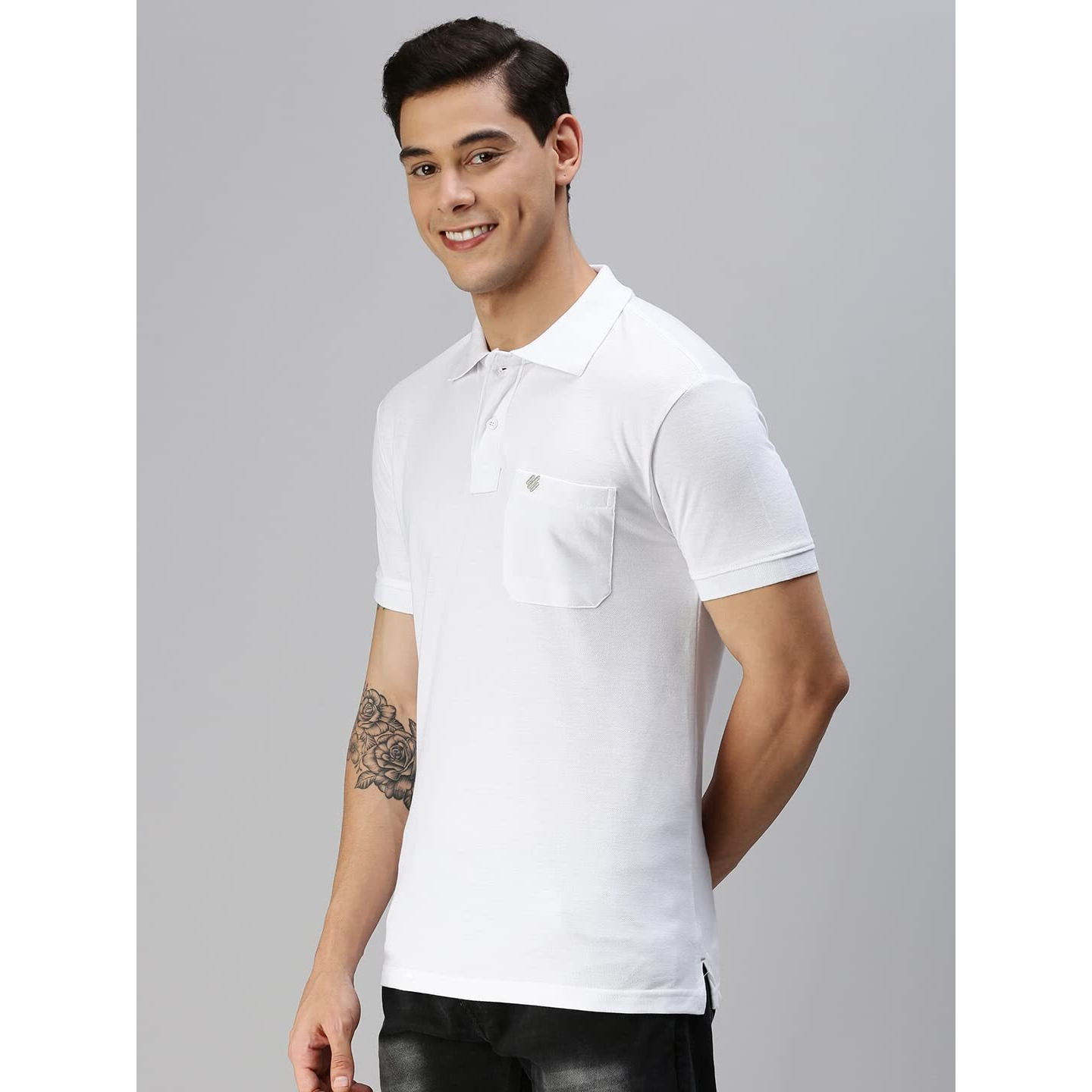 ONN Men's White Half Sleeves Polo Collar T-Shirt with Pocket(Size  X-Small)