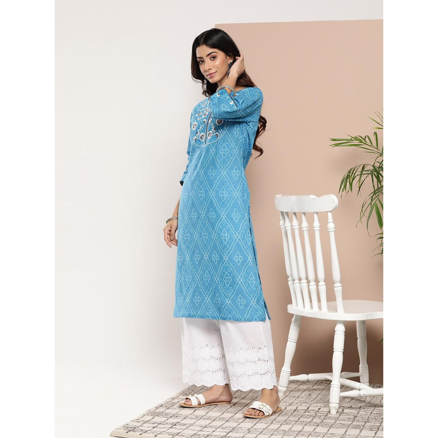 Libas Women's Cotton Yoke Design Straight Kurta (26198_Blue