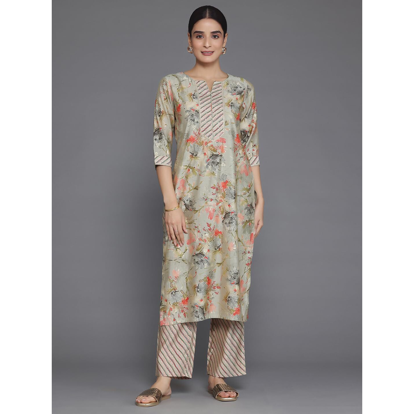 Libas Women's Silk Blend Printed Regular Fit Kurta Set (35430_Grey_S)