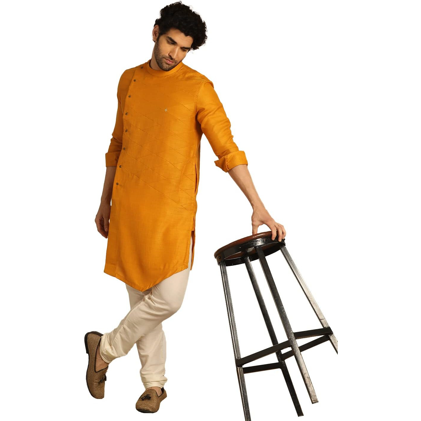 Manyavar Kurta Only, Blended Viscose Full Sleeves Mandarin Collar Self Design Ethnic Wear for Men (Light Orange, L)