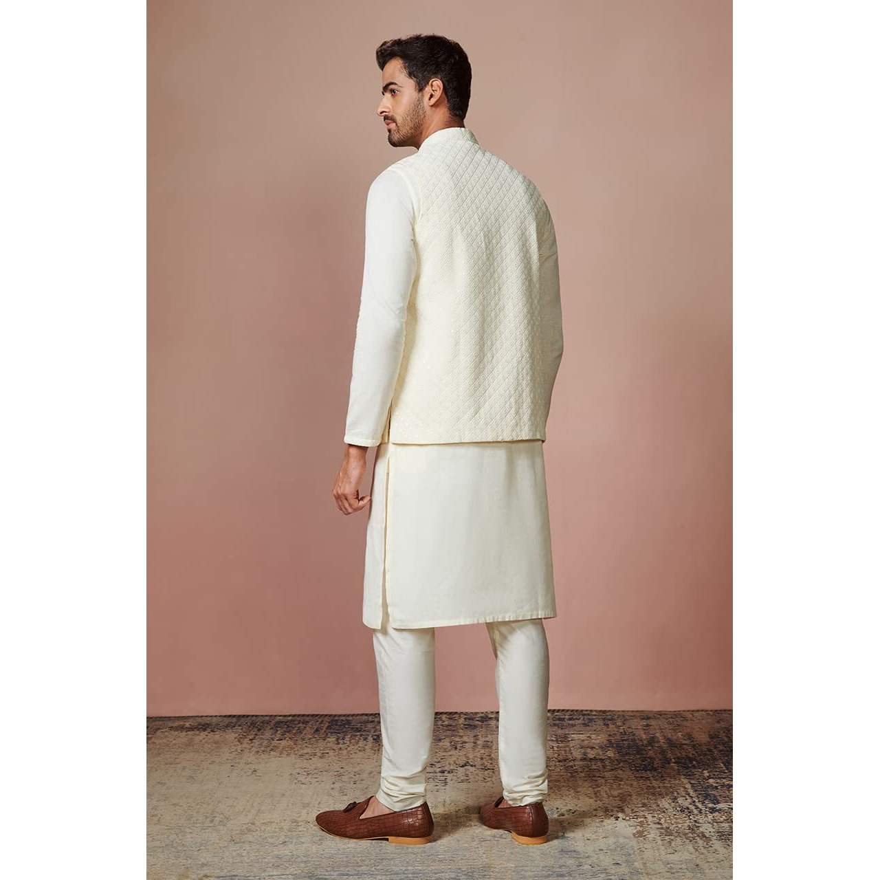 Manyavar Kurta Jacket Set for Men, Full Sleeves Mandarin Collar Ethnic Kurta Jacket Set for Festival, Wedding, Party Blended Cotton (Off White, XL)
