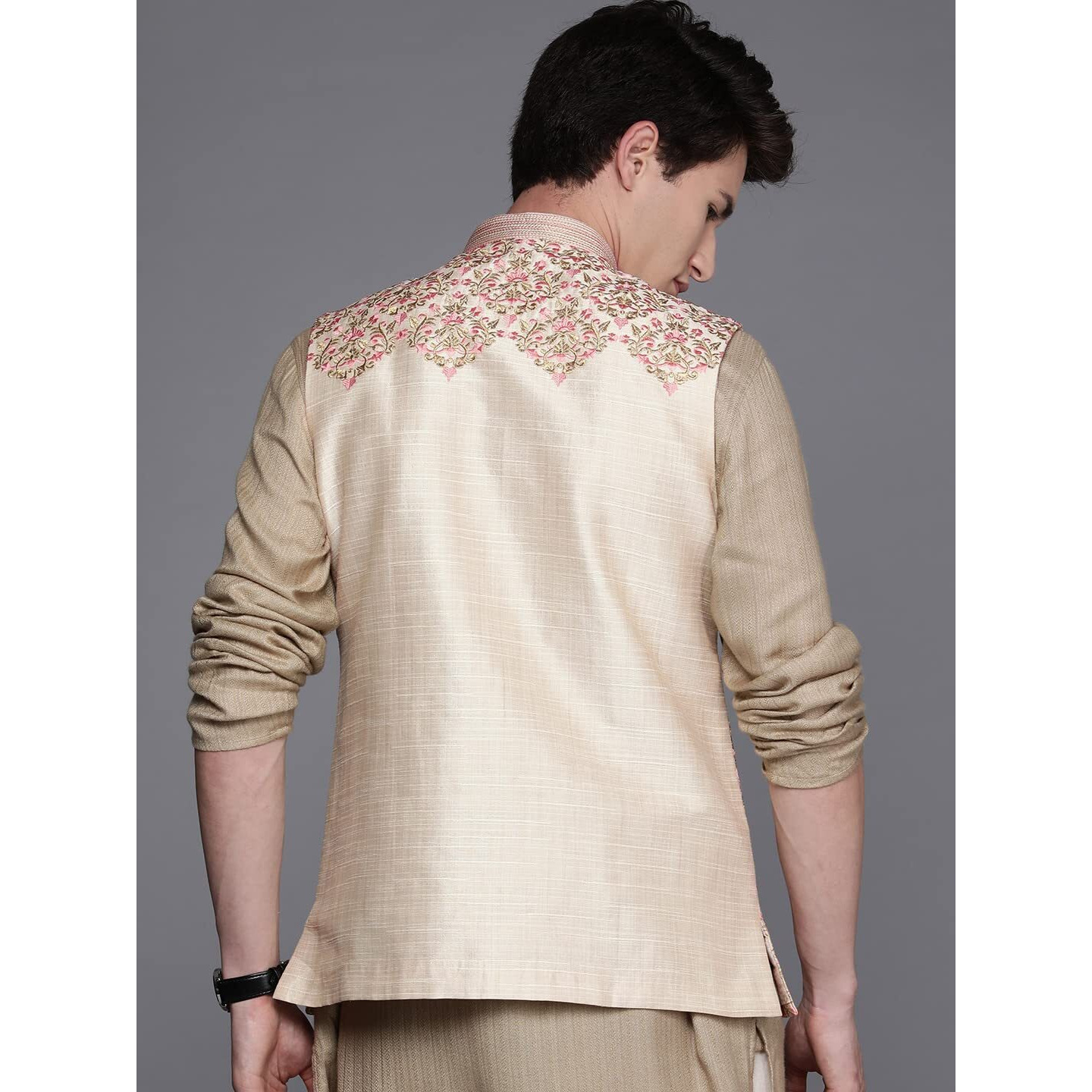 Manyavar Mens Jacket, Nehru Jacket for Men, Ethnic Jacket For Festival, Wedding, Party, Sleevless Jacket Art Silk (Beige, L)