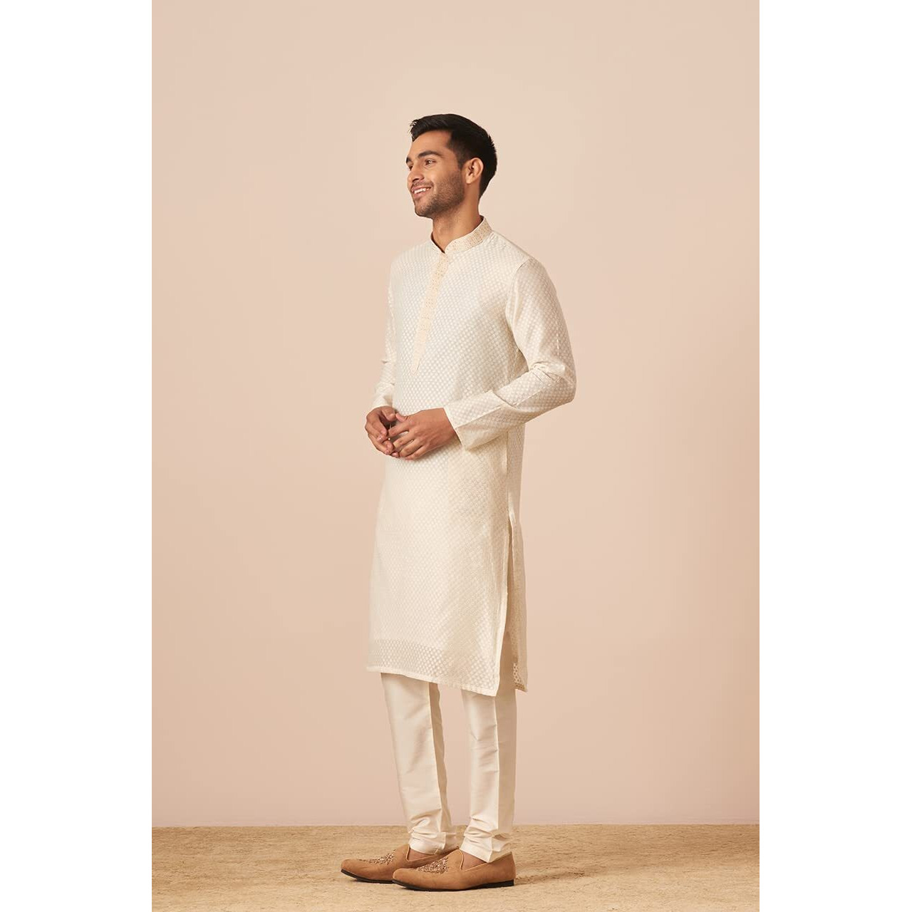 Manyavar Kurta Set For Men, Full Sleeves Mandarin Collar Ethnic Kurta & Payjama Set Art Silk All Over Self Design Set (Cream, L)