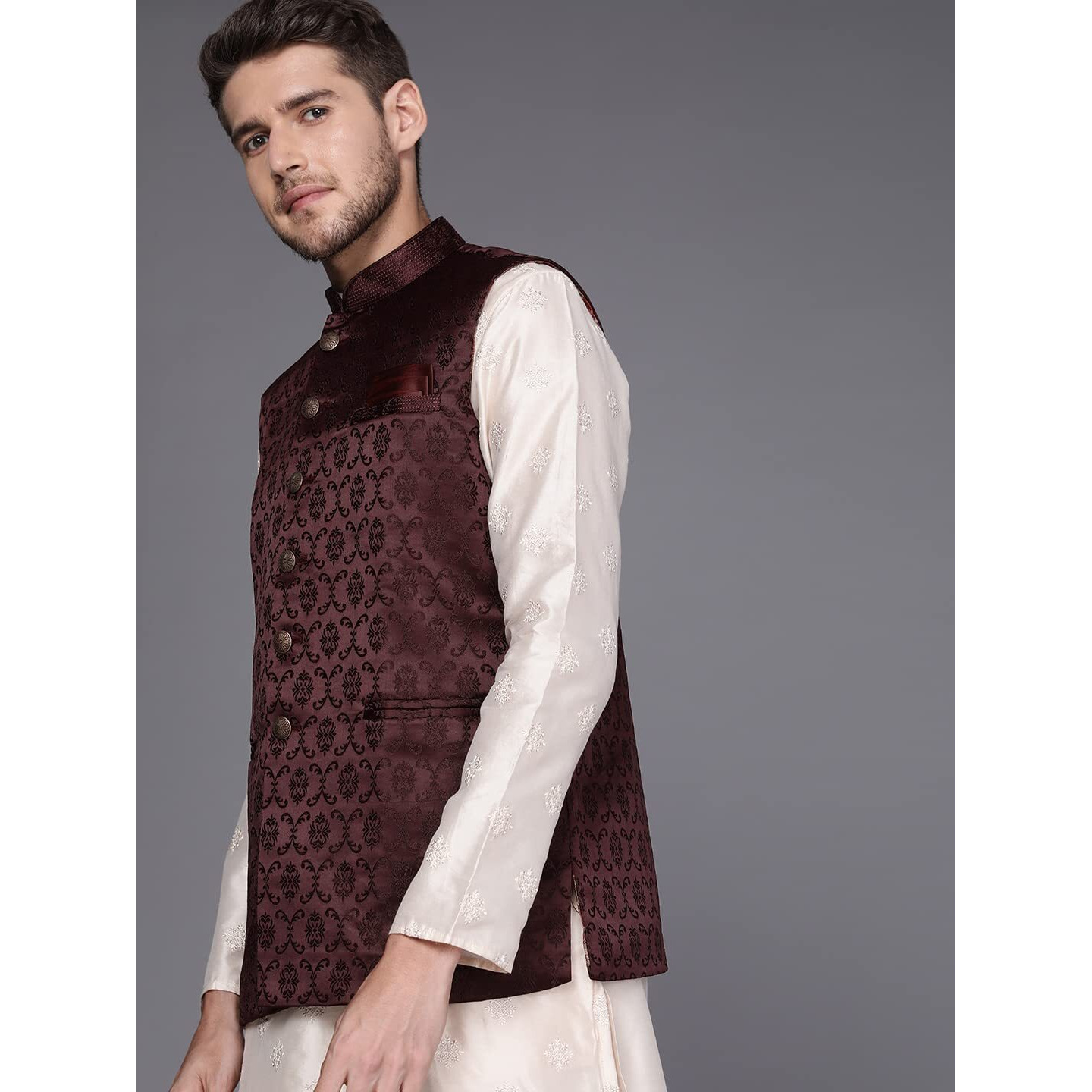 Manyavar Mens Jacket, Nehru Jacket for Men, Ethnic Jacket for Festival, Wedding, Party, Sleevless Jacket Blended Rayon (Wine, S)