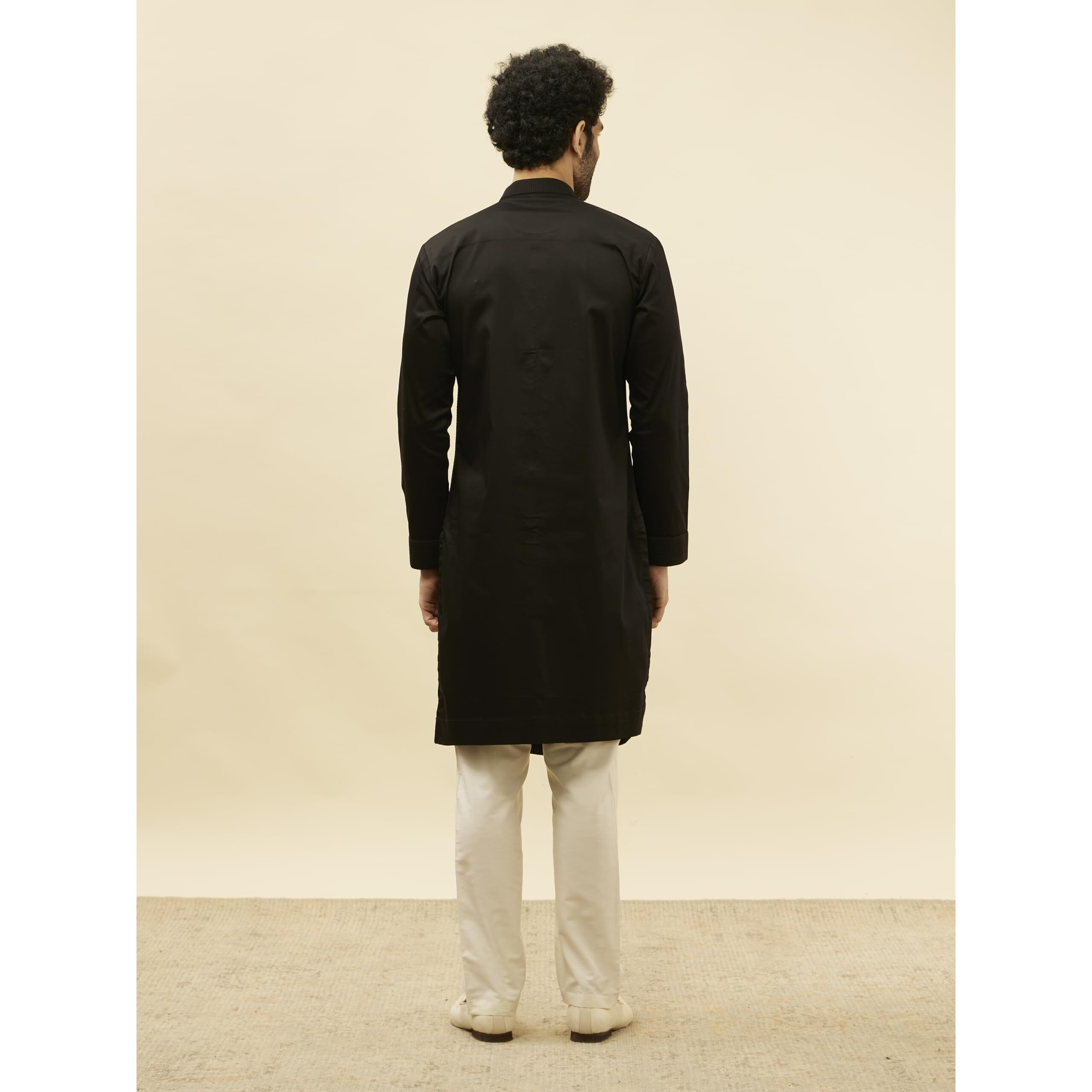 Manyavar Men's Kohl Black Textured Kurta (L)