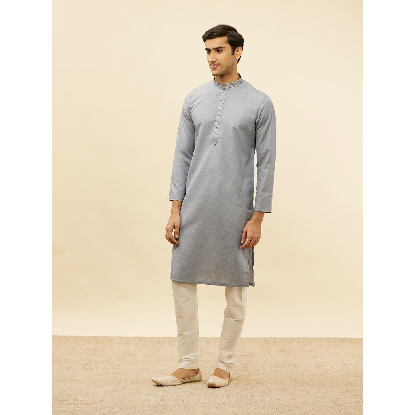 Manyavar Men's Grey Blended Cotton Solid Kurta Pyjama Set (XL)