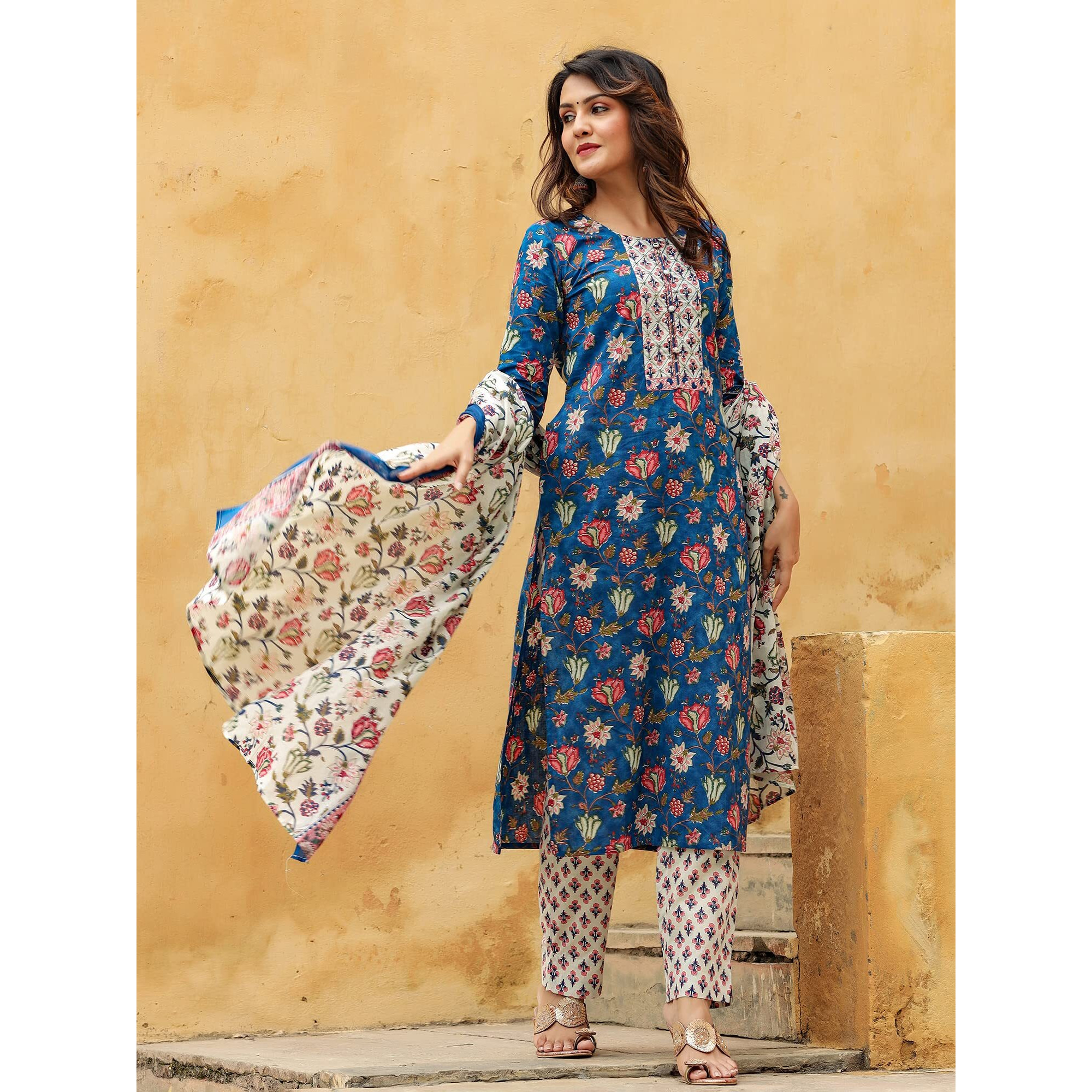 Vaamsi Women's Floral Printed Straight Kurta Pant With Dupatta Set (VKSKD1238_Blue_XL)