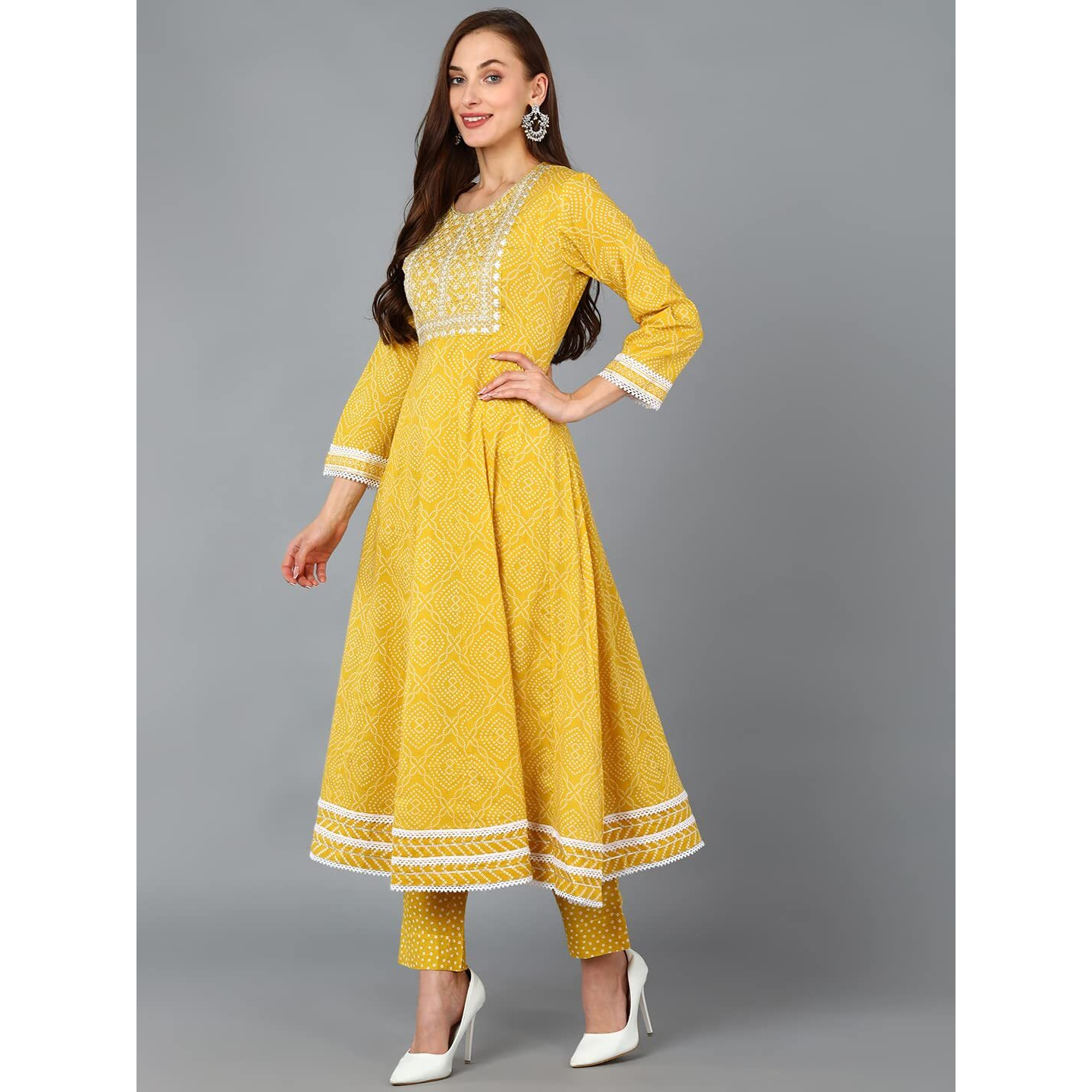 Vaamsi Women's Embroidered Bandhani Printed Kurta Pants With Dupatta (VKSKD1479_M_Yellow)