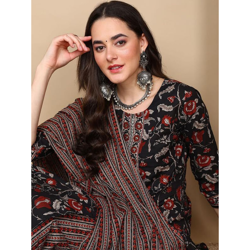 Vaamsi Women's Floral Straight Printed Kurta Pant With Dupatta (VKSKD2234_XL_Black)