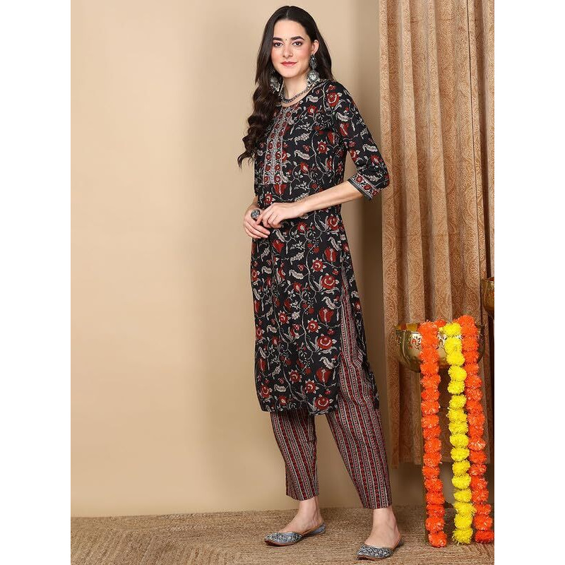 Vaamsi Women's Floral Straight Printed Kurta Pant With Dupatta (VKSKD2234_XL_Black)