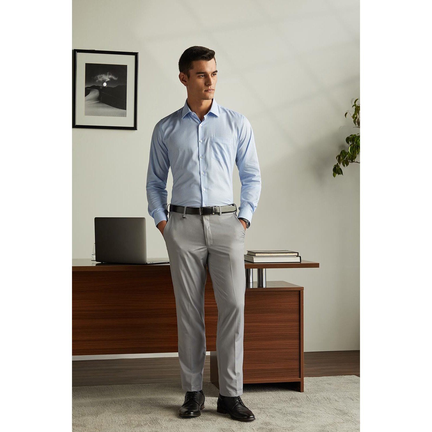 Van Heusen Men's Slim Fit Shirt (VHSFFSLBO63801_Light Blue 42)