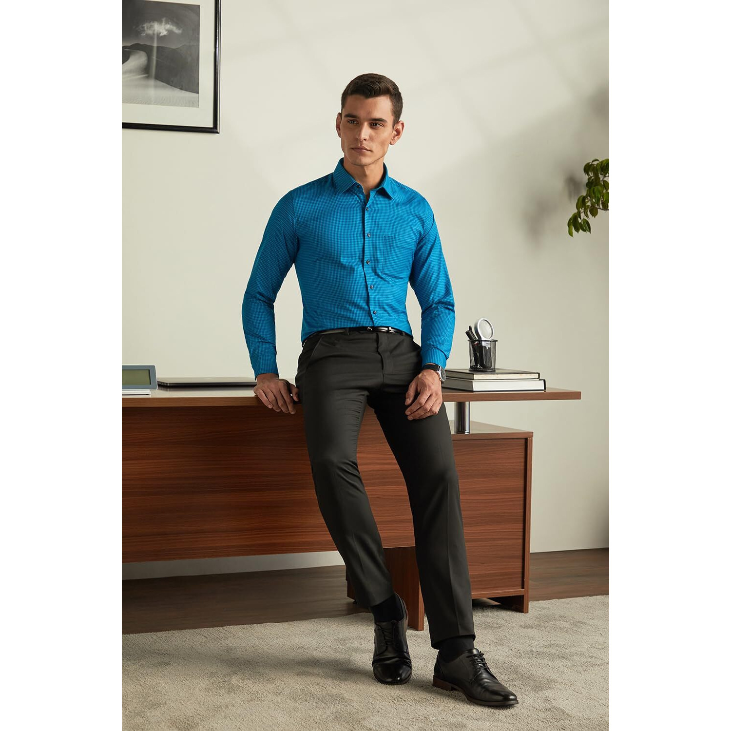 Van Heusen Men's Solid Slim Fit Shirt (VHSFRSLBR81528_Teal 44)