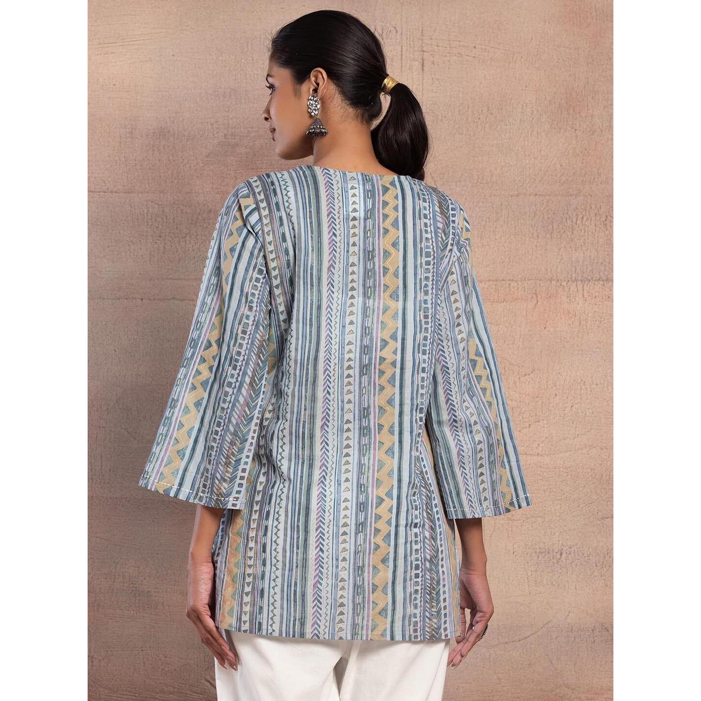 Indya Women's Striped Regular Blue Stripe Print Cotton Short Kurta (RTN00049