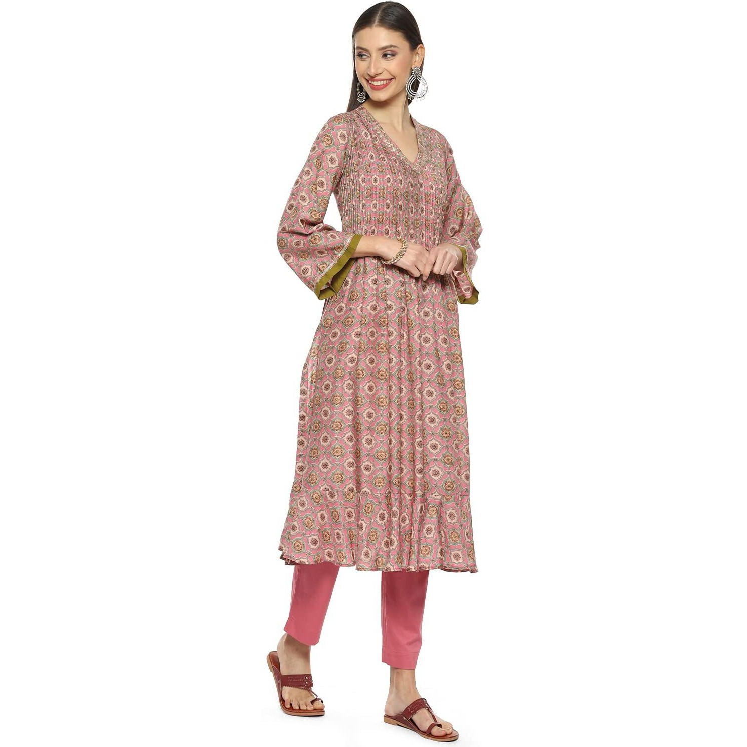 BIBA WOMEN PRINTED NARROW SALWAR KURTA DUPATTA(SKDAJRAK FI8515_PINK_40)