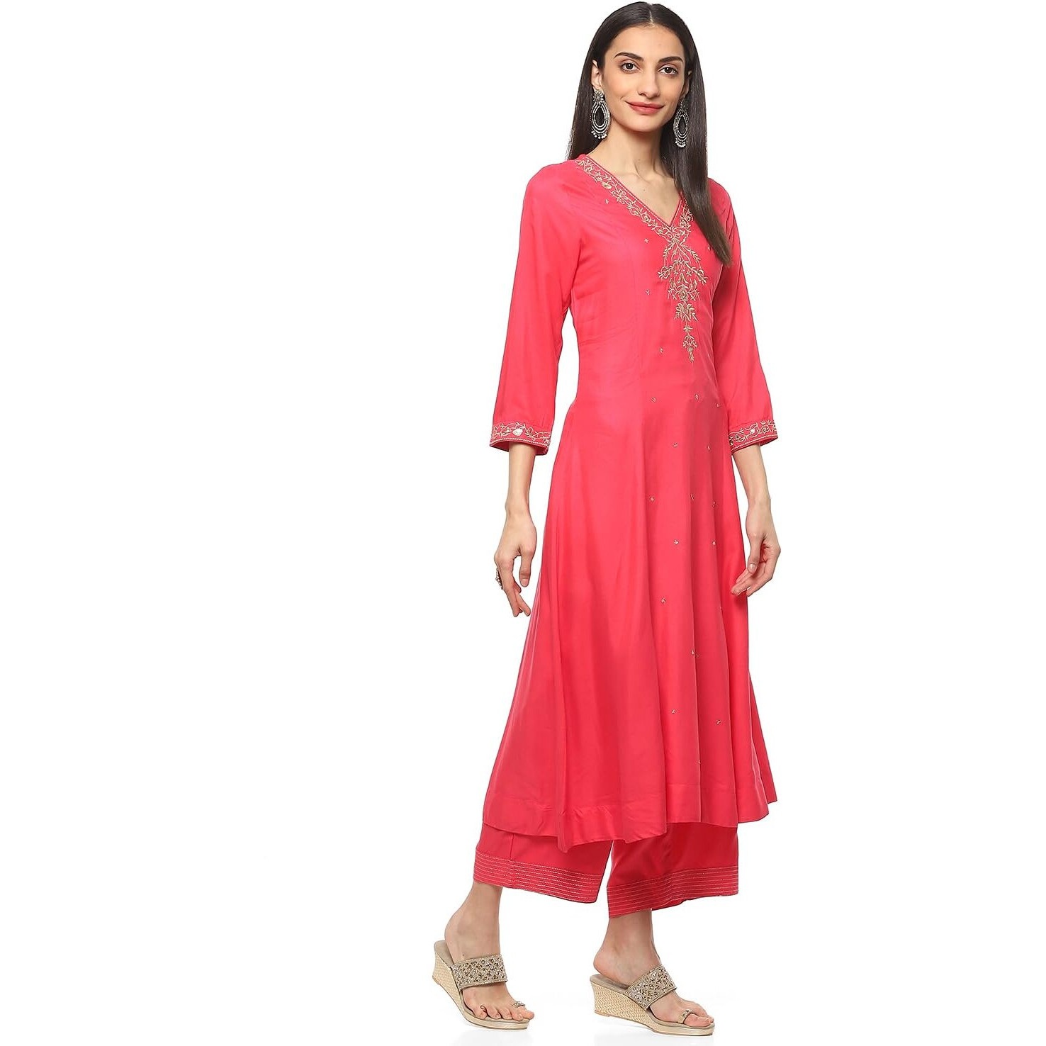 BIBA Women EMBROIDERY STRAIGHT KURTA SALWAR KURTA DUPATTA(SKDRIVAYAT9536_FUCHSIA_34)