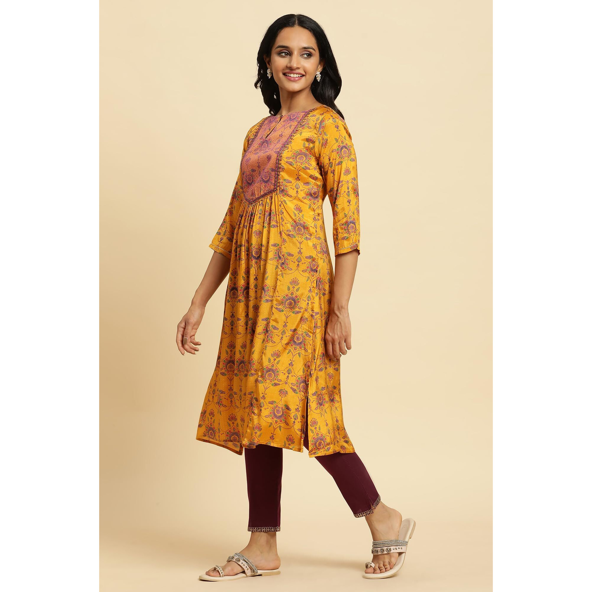 W for Woman Yellow Shantung Kurta with Chunky Embellishment_23AUW19862-122287_S_8
