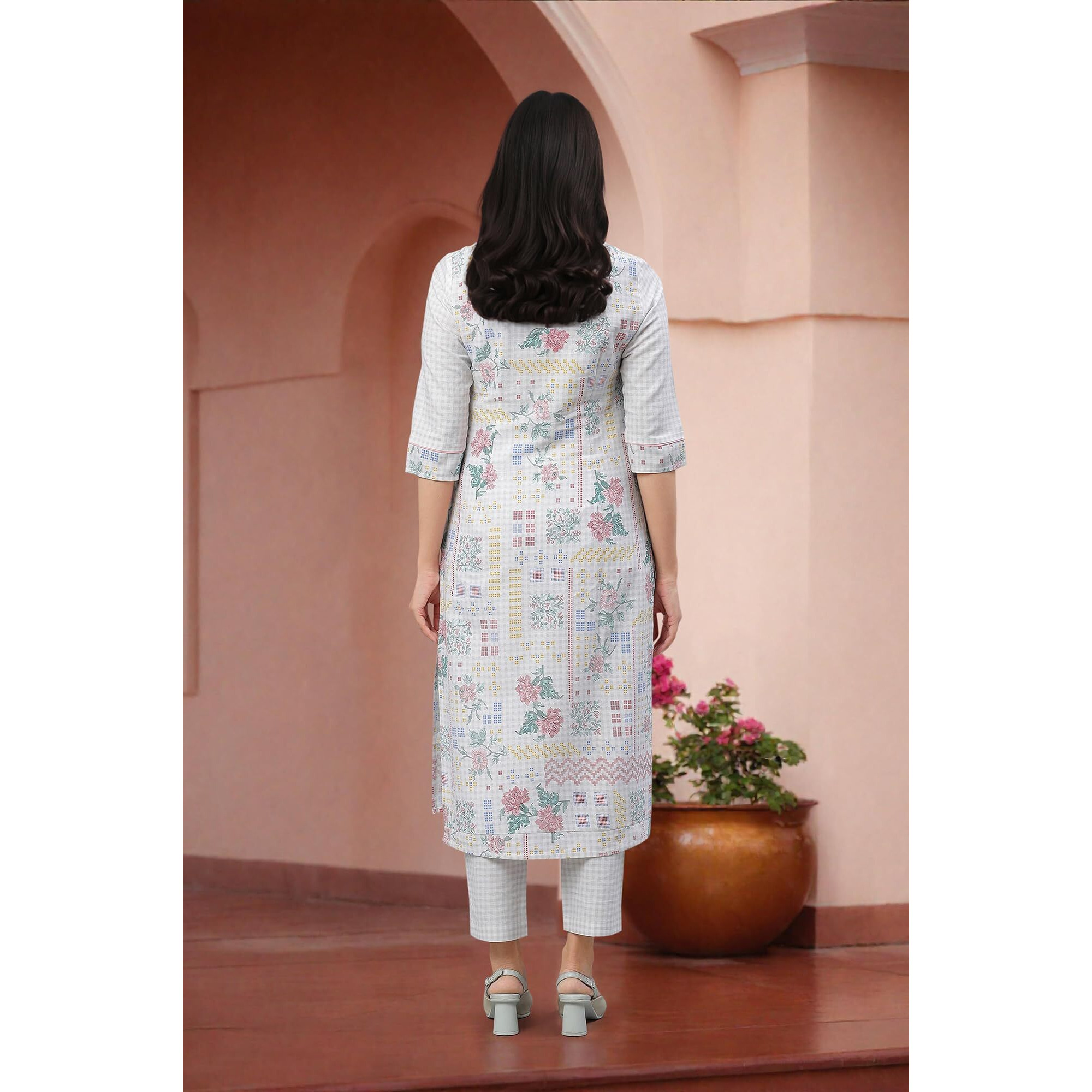 Aurelia Floral Printed White Cotton Blend Women's Kurta and Trousers Set