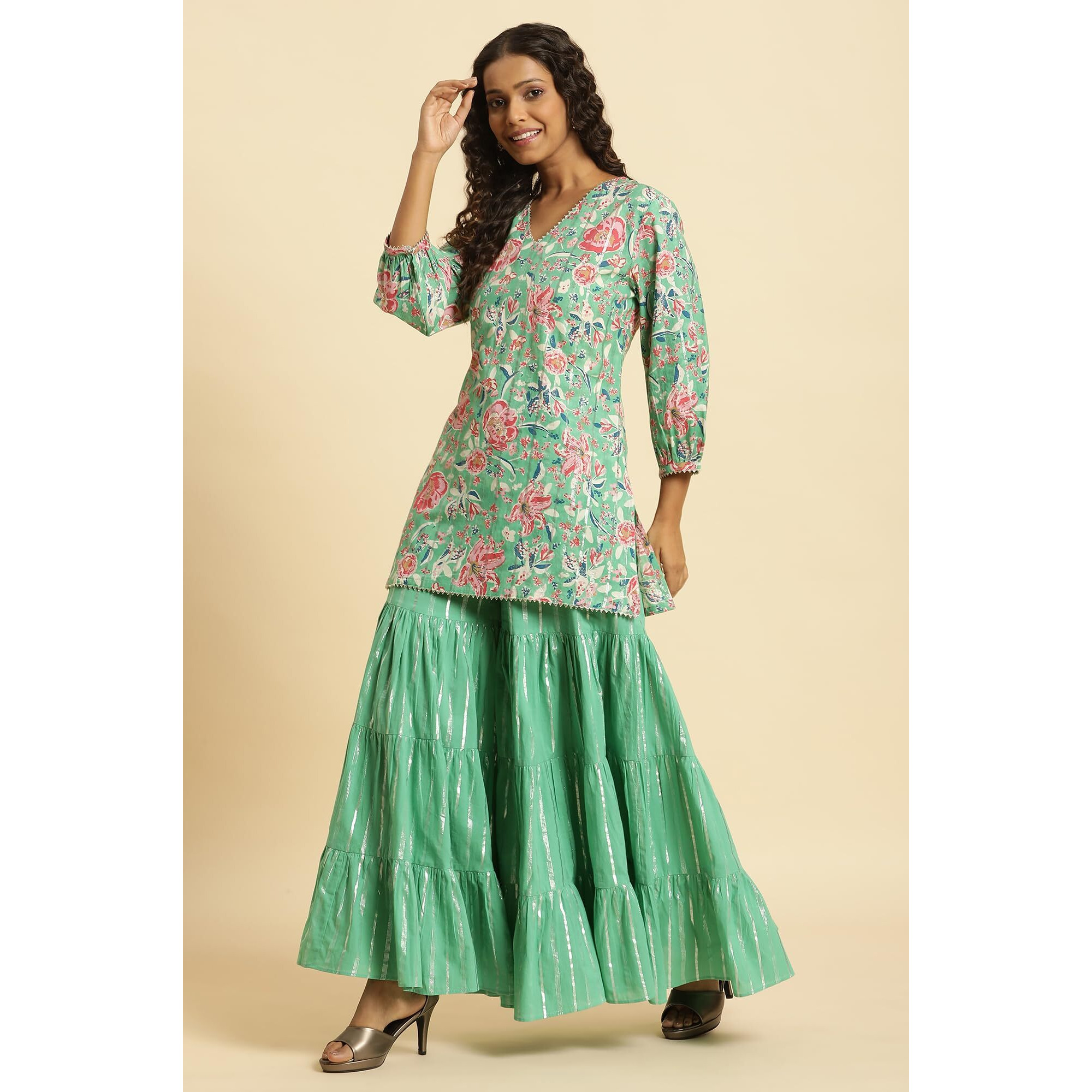 W Women's Green Floral Printed Cotton Kurta Dupatta Bottomwear with Mirror Work