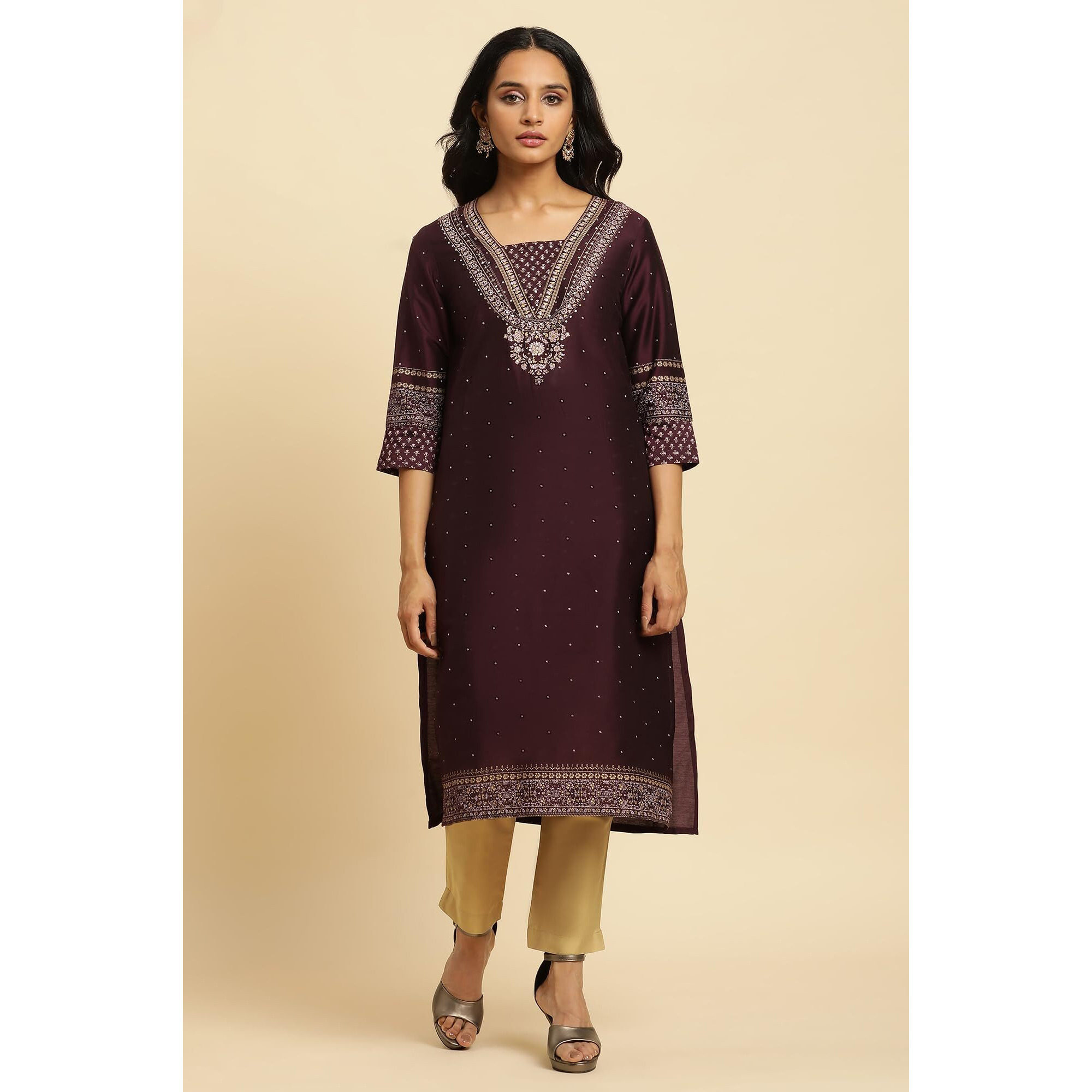 W for Woman Purple Embellished Straight Festive Kurta_23AUW10286-122888_XS