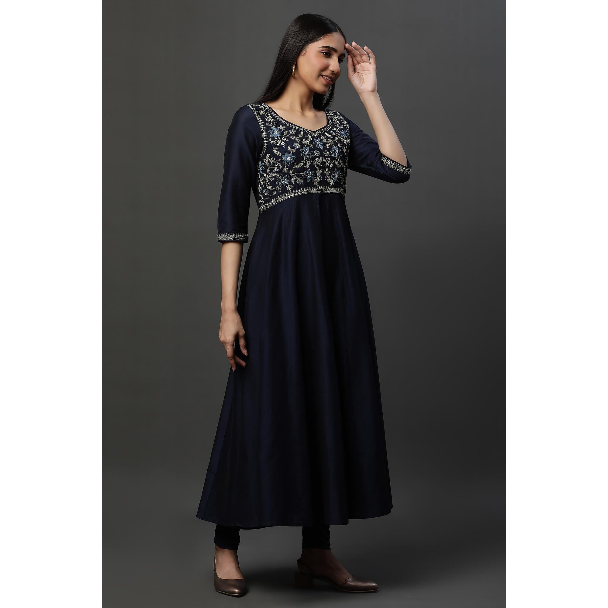 Aurelia Women's Solid Flared Kurta Set with Leggings & Dupatta_23AUD10612-704728_S