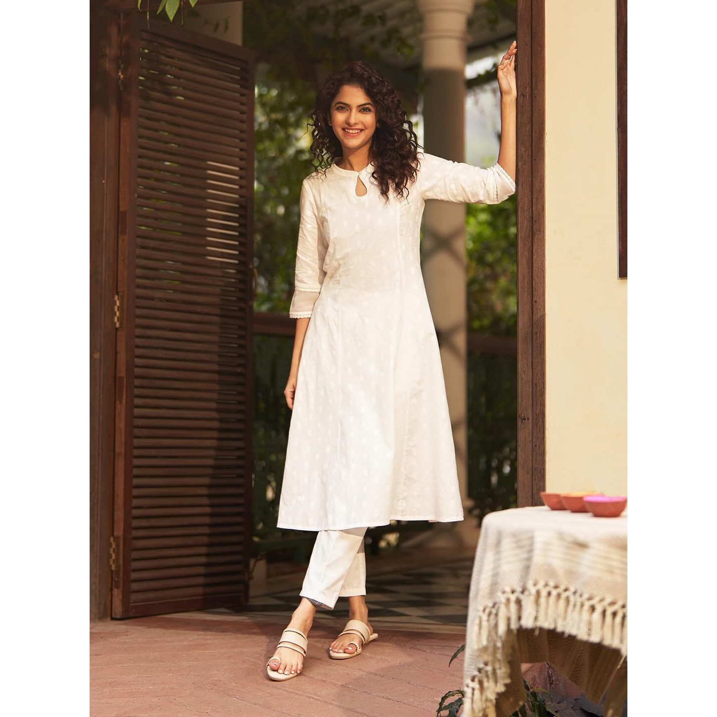 Aurelia White Floral Printed Printed Cotton-Rayon Blend Regular Kurta for Women