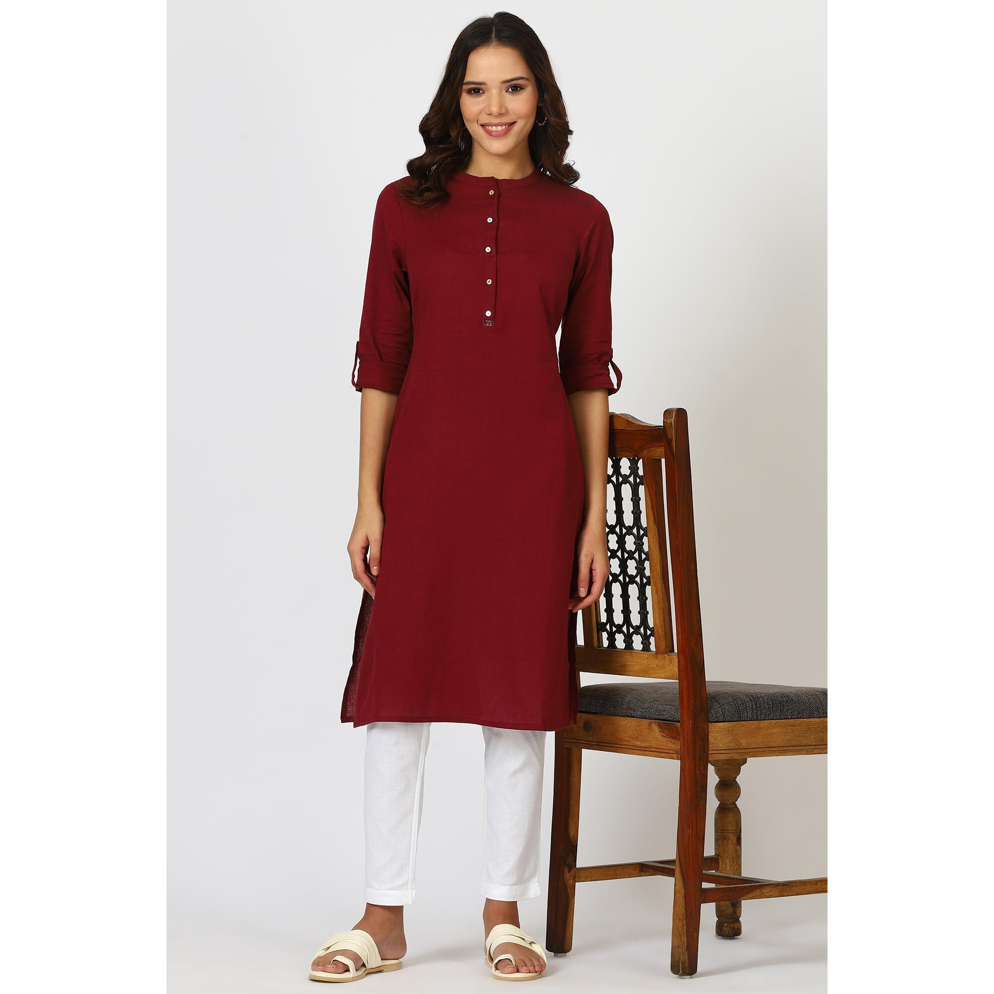 W for Woman Maroon Solid Cotton Blend Straight Kurta (Size S)-24ONW12285-222984