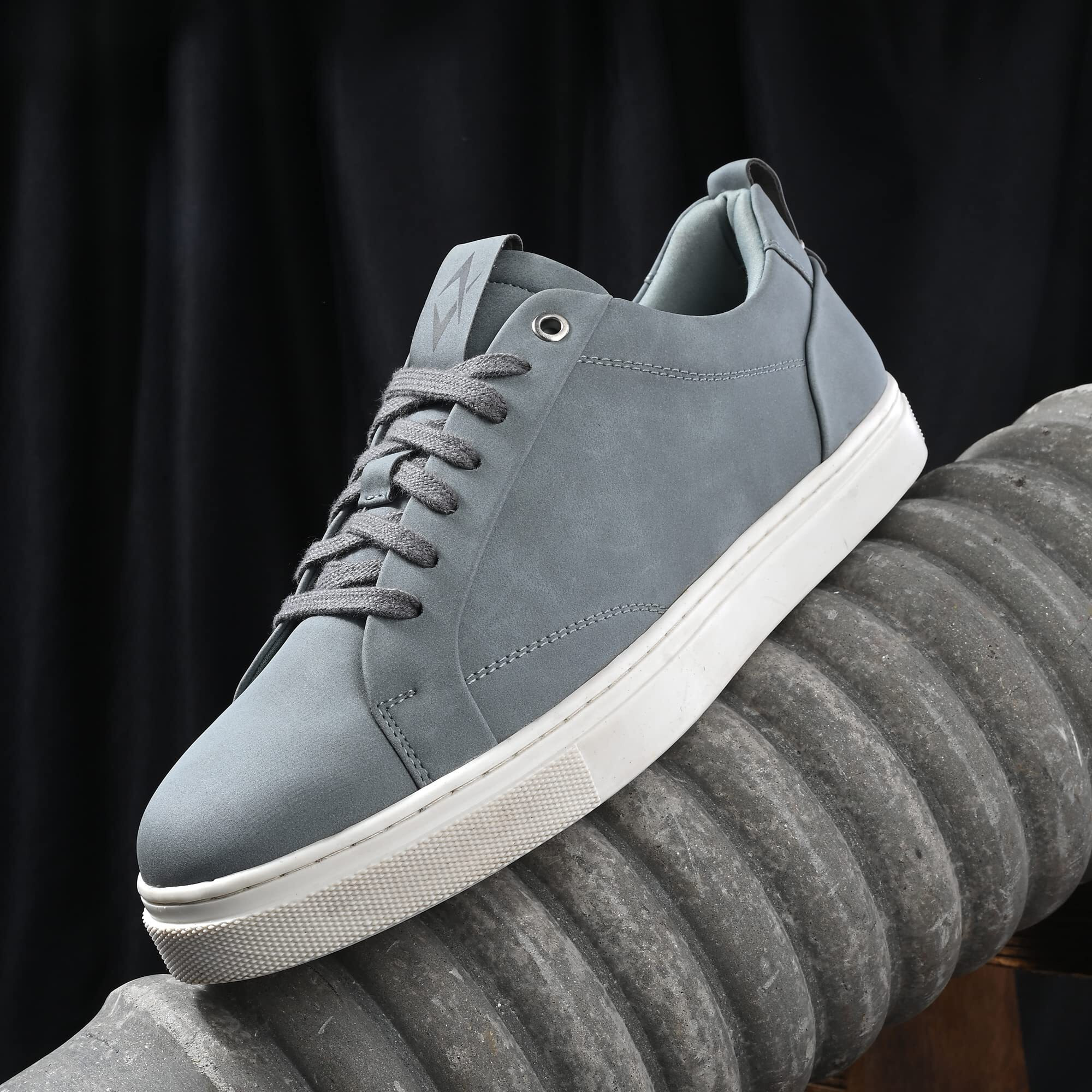 Cruiser Men's Blaze Grey Sneakers_11 UK (2504-4)