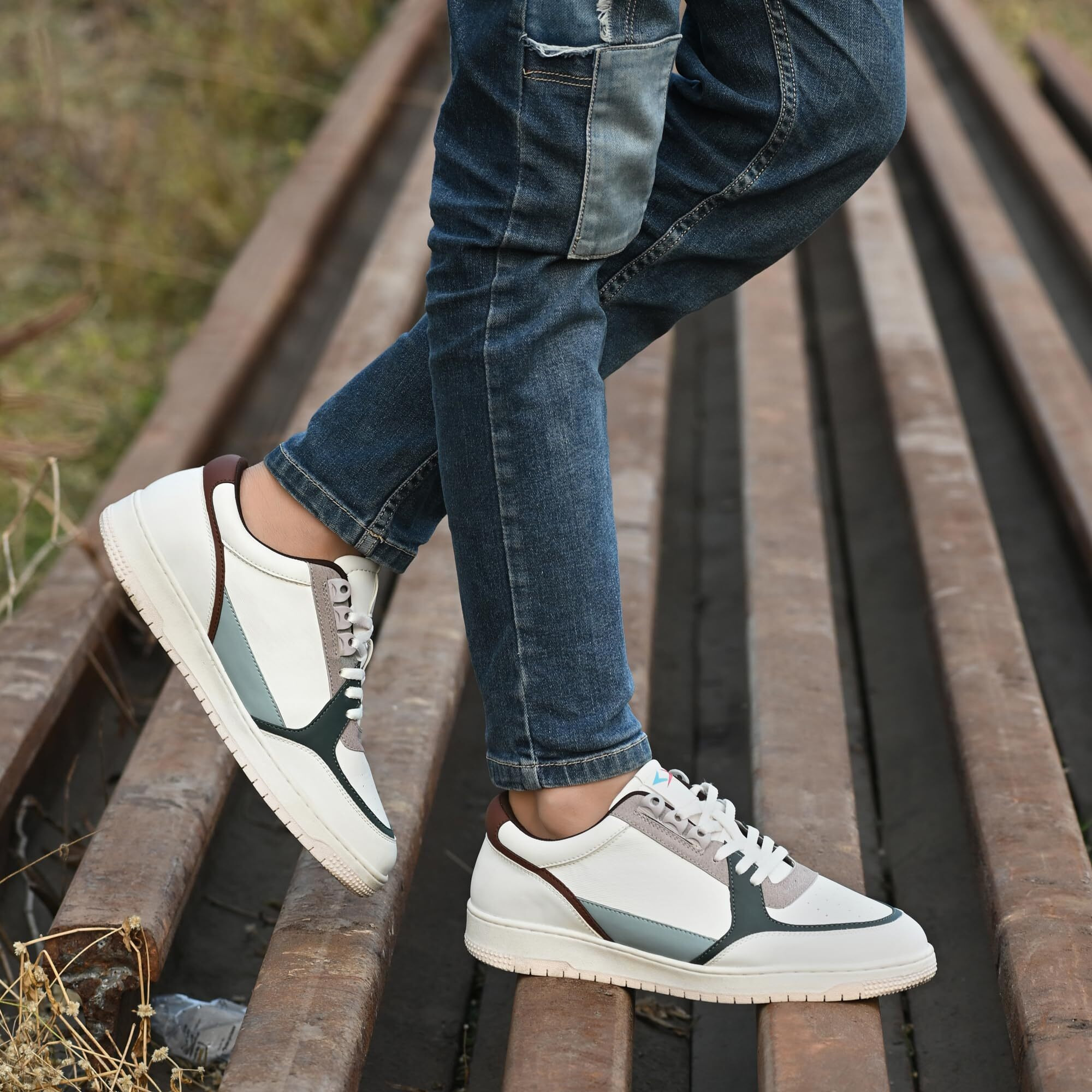 Cruiser Men's Augustus Olive Sneakers_10 UK (2505-13)