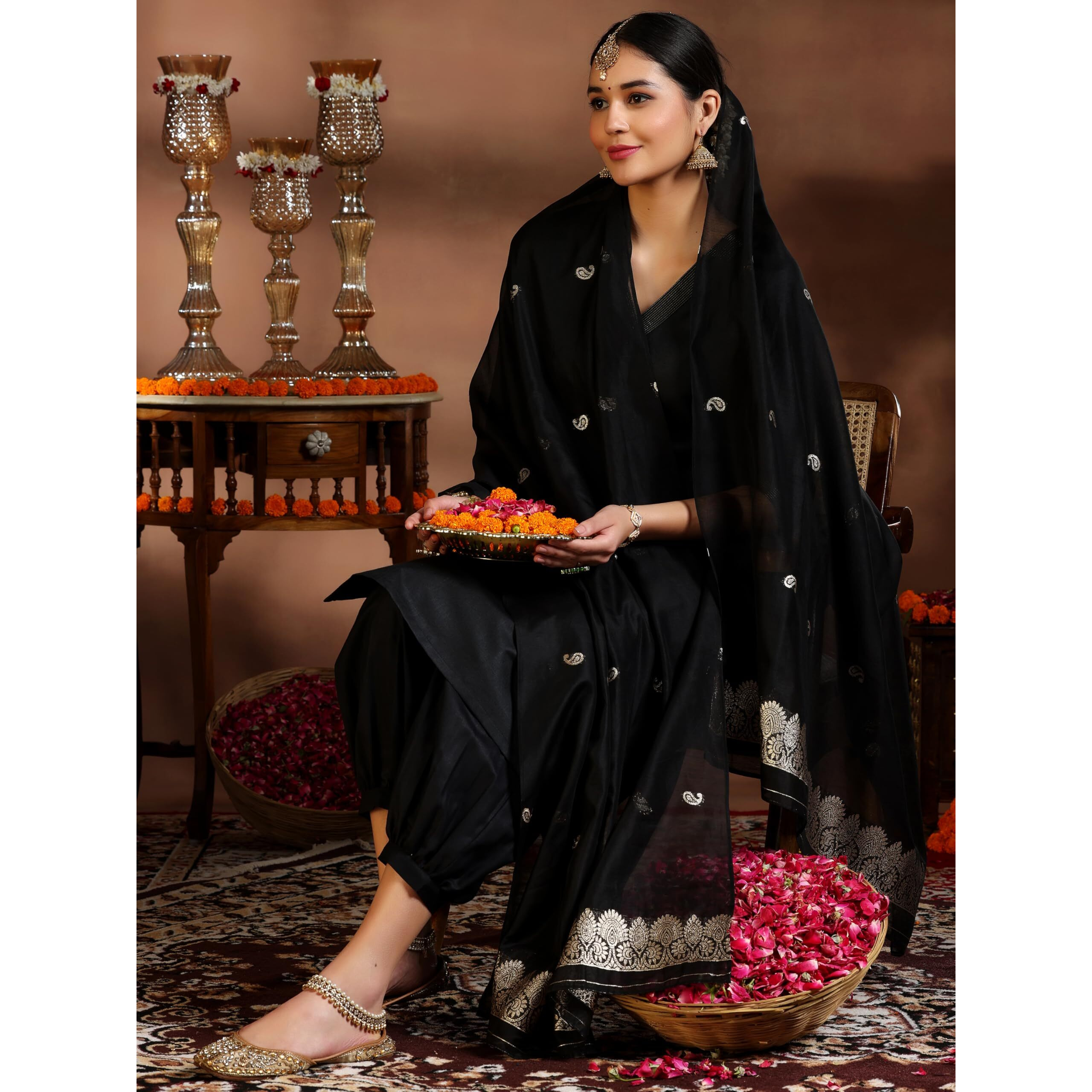 Libas Women's Silk Blend Kurta Set (39052_Black