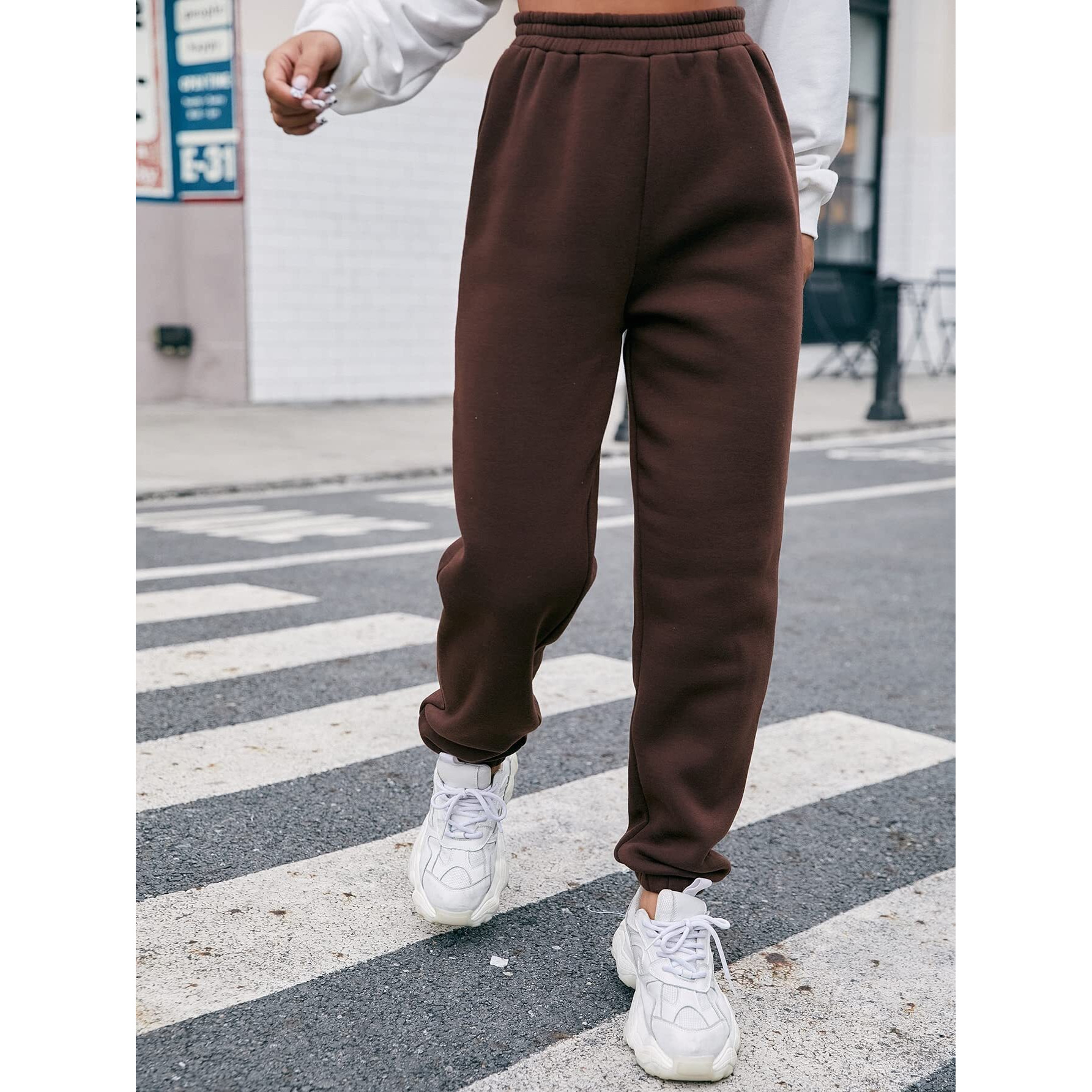 Q - RIOUS Women's Jogger Style Trouser (Brown_28)