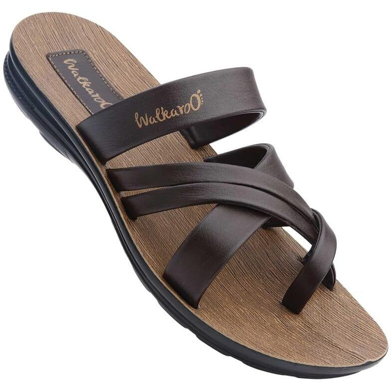 WALKAROO W5687 Mens Sandals for dailywear and regular use for Indoor & Outdoor - Brown